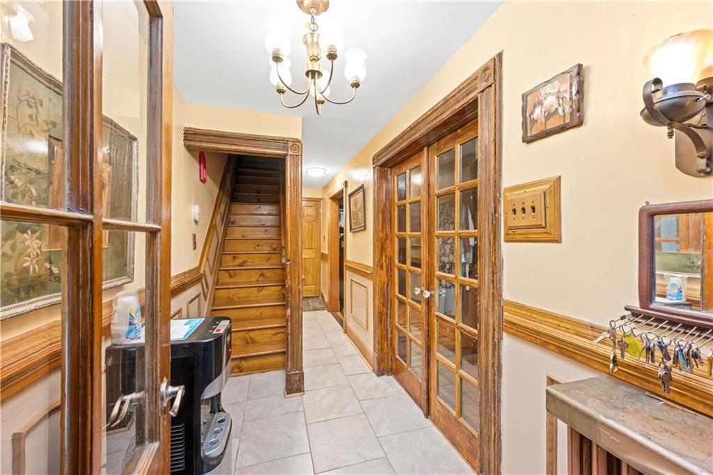 Single Family Monroe  Brooklyn, NY 11221, MLS-860782-8