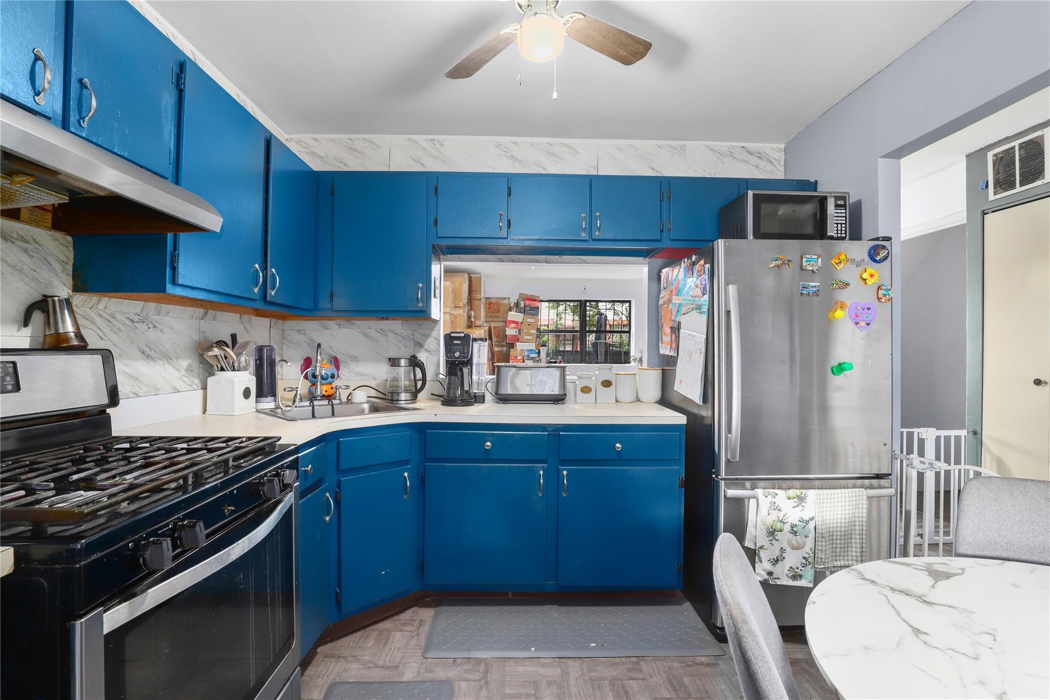 Single Family Jackson  Bronx, NY 10456, MLS-860783-3