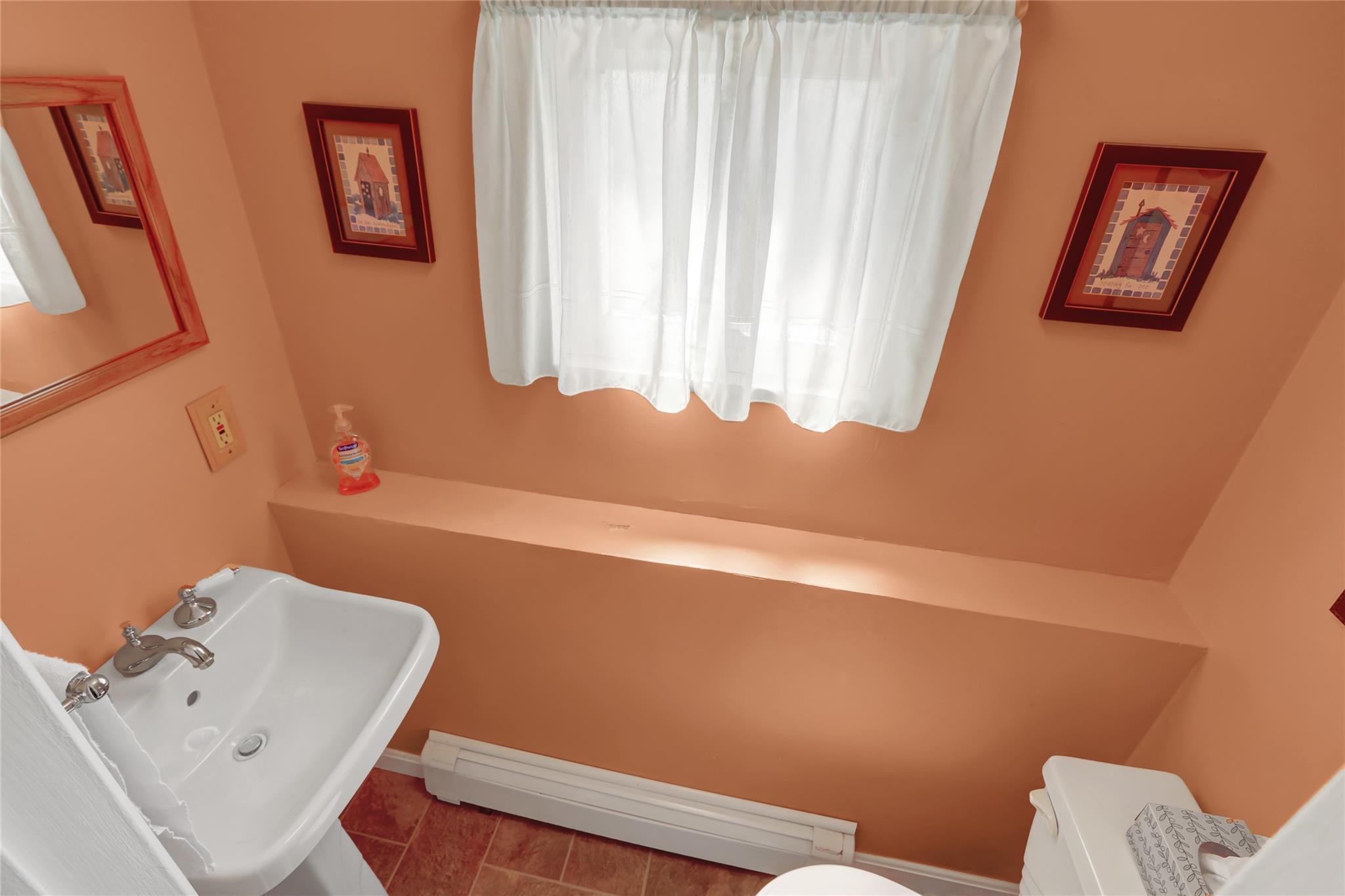 Single Family Balchen  Nassau County, NY 11762, MLS-860793-23