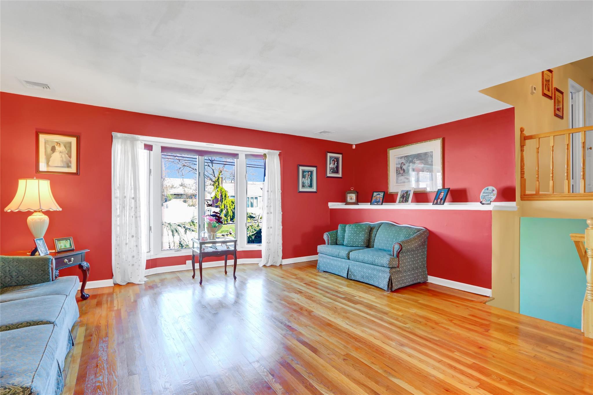 Single Family Balchen  Nassau County, NY 11762, MLS-860793-26