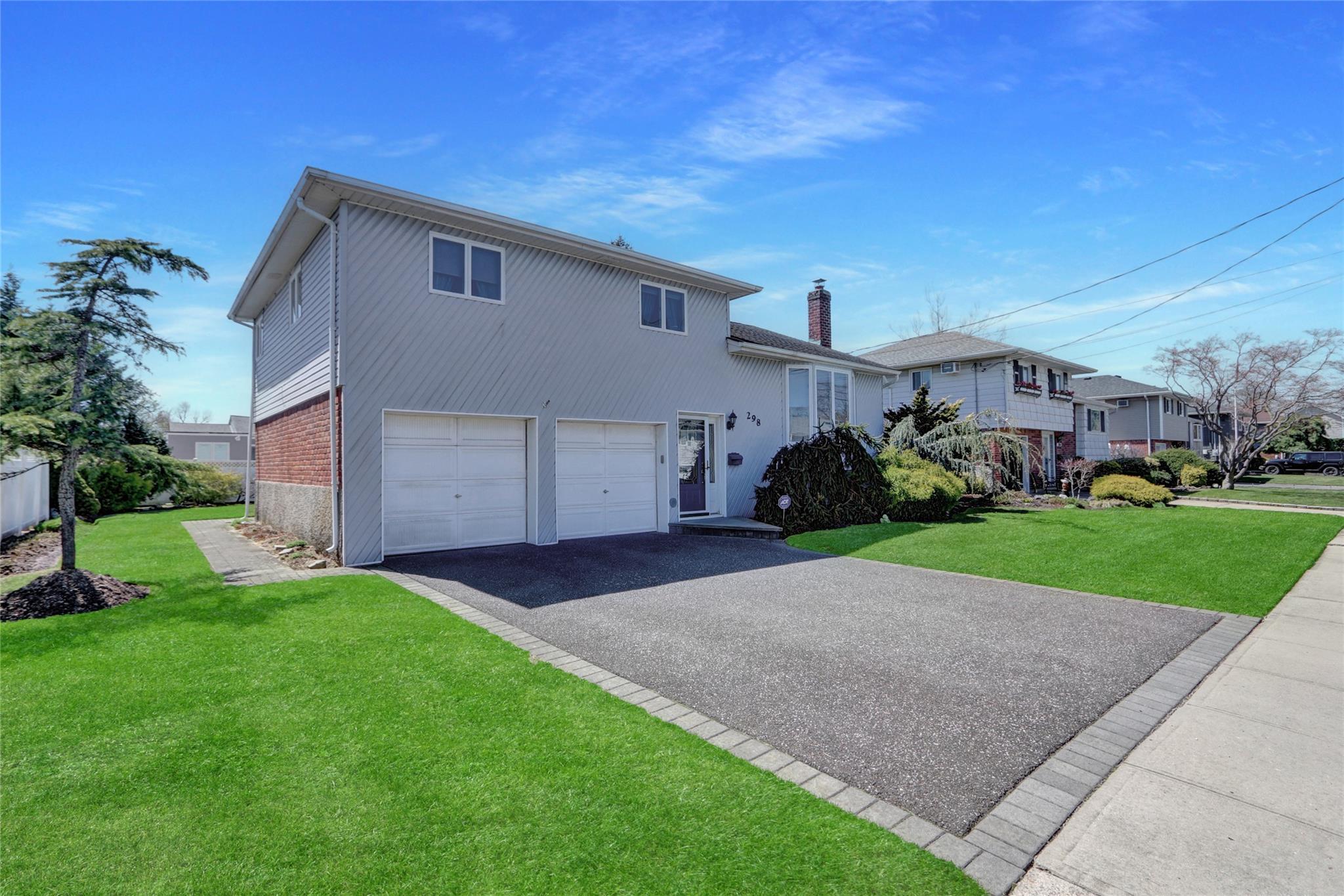 Single Family Balchen  Nassau County, NY 11762, MLS-860793-4