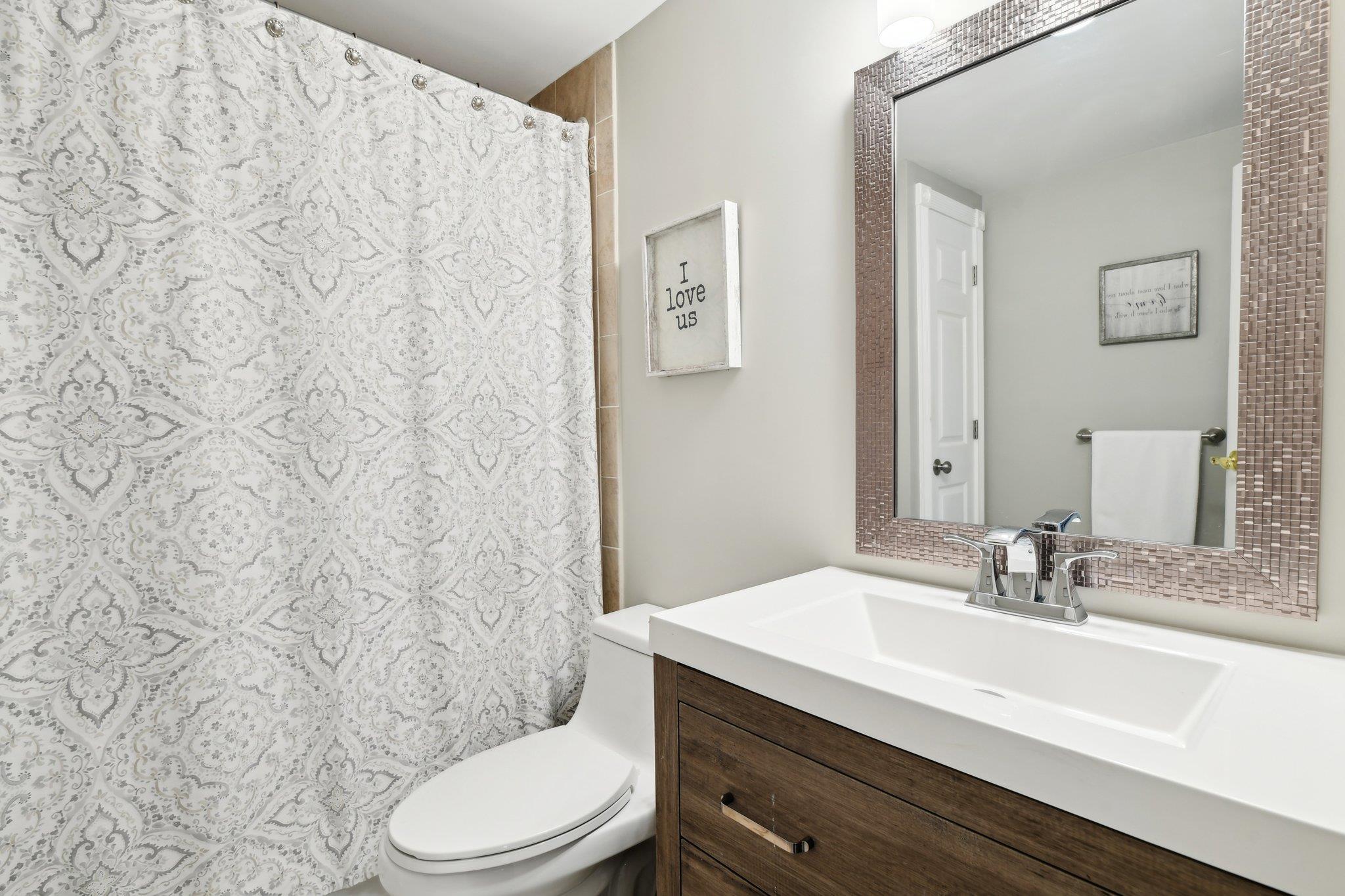 Single Family Galaxie  Suffolk County, NY 11784, MLS-860796-27
