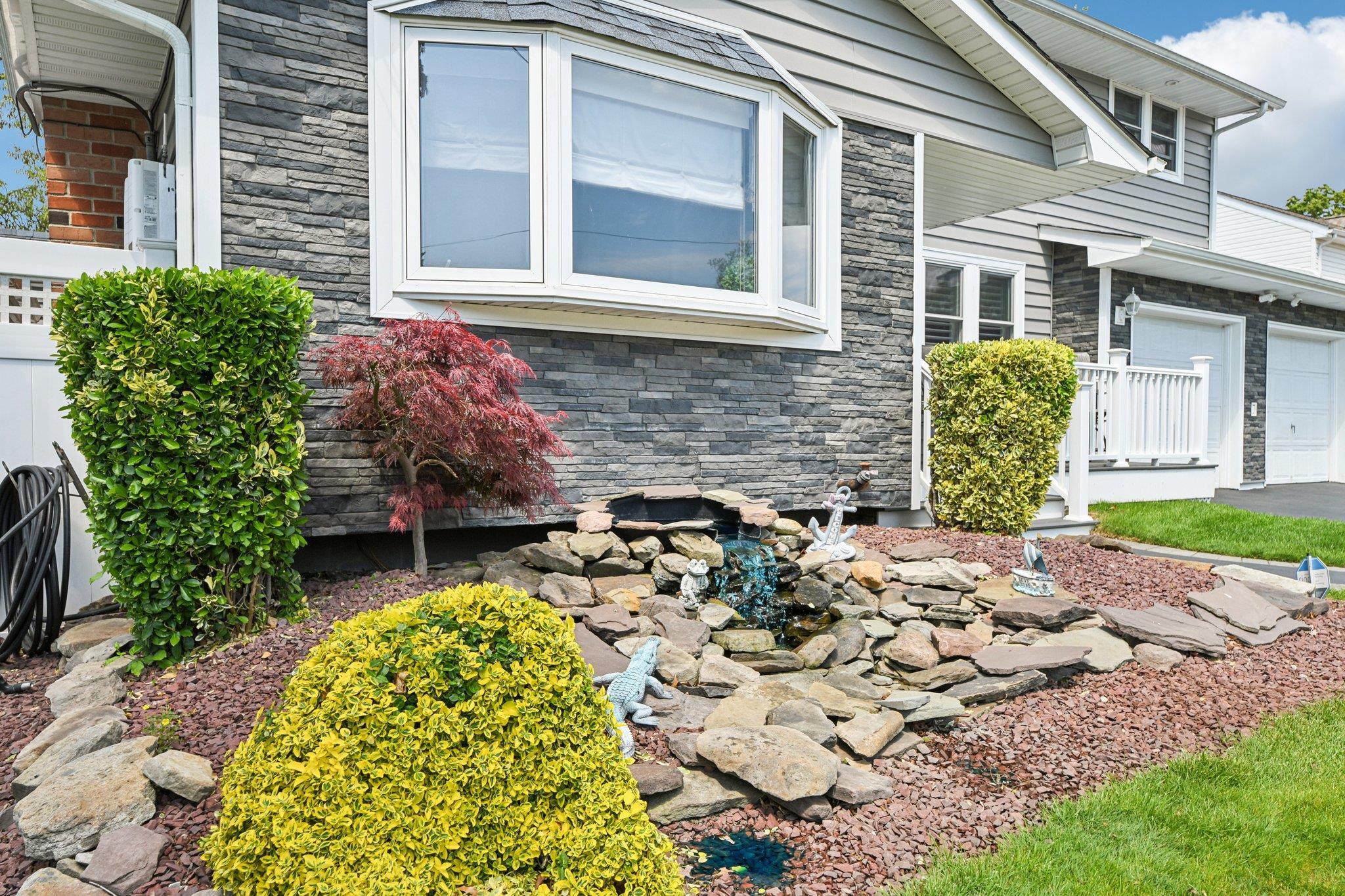 Single Family Galaxie  Suffolk County, NY 11784, MLS-860796-4