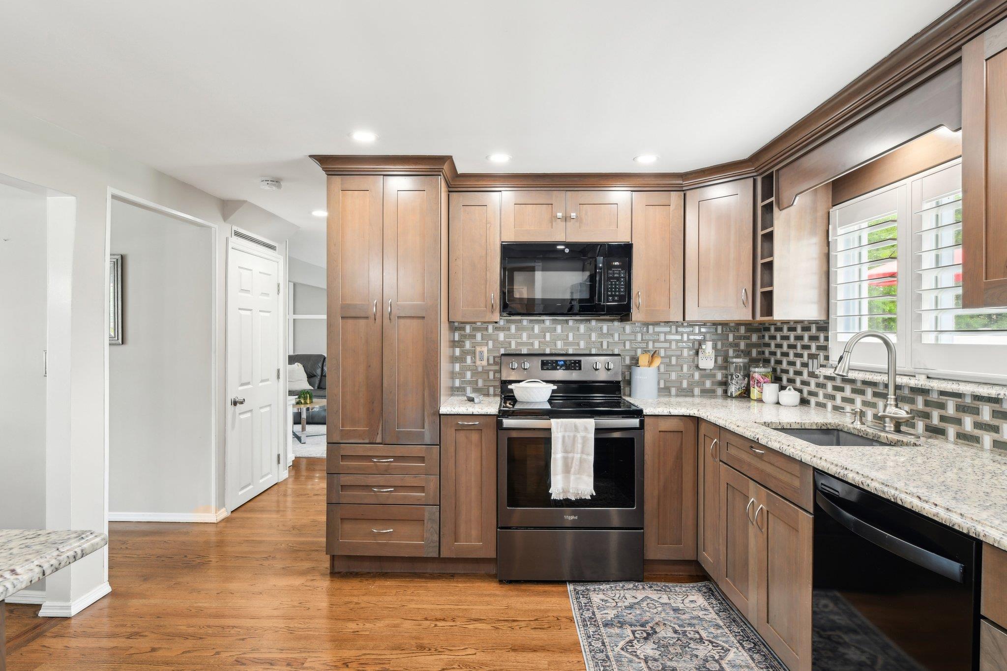 Single Family Galaxie  Suffolk County, NY 11784, MLS-860796-9
