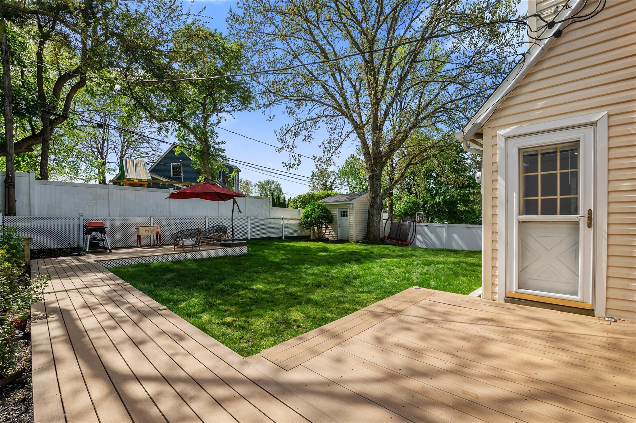 Single Family Paine  Nassau County, NY 11735, MLS-860812-23