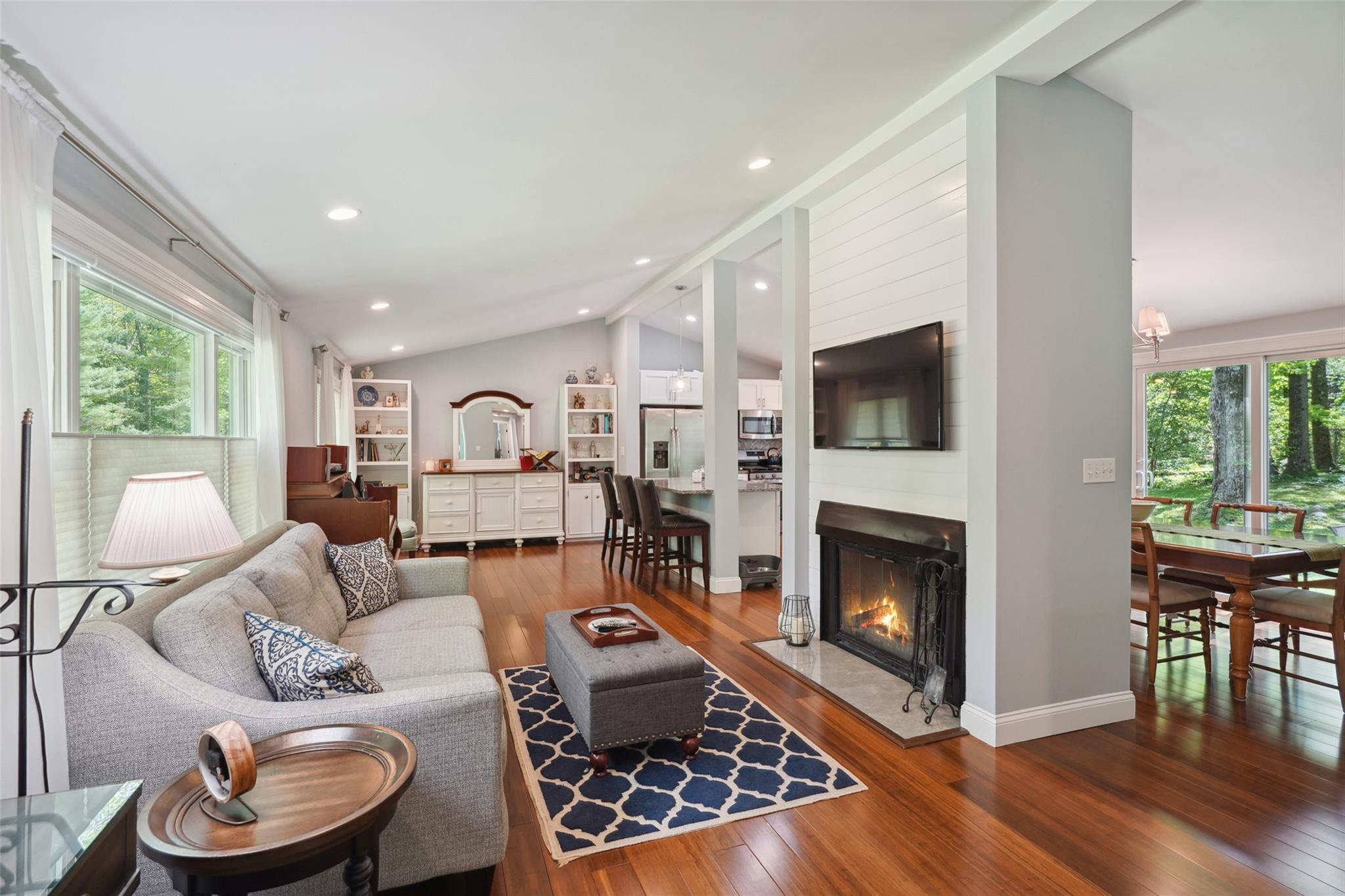 Single Family Kingswood  Westchester County, NY 10590, MLS-860821-3