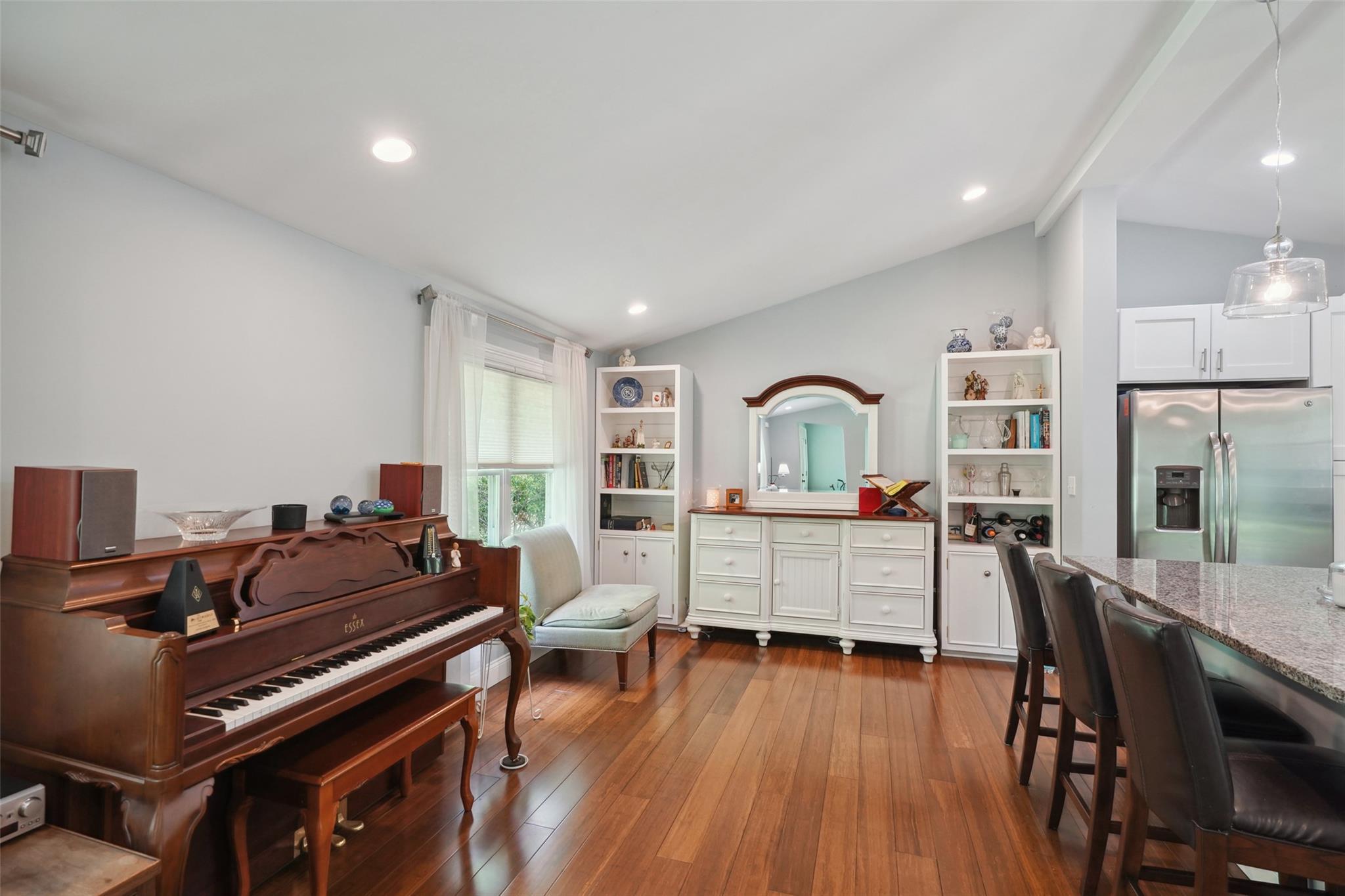 Single Family Kingswood  Westchester County, NY 10590, MLS-860821-6