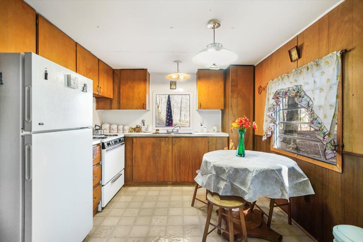 Single Family Roosa Gap  Sullivan County, NY 12721, MLS-860830-8