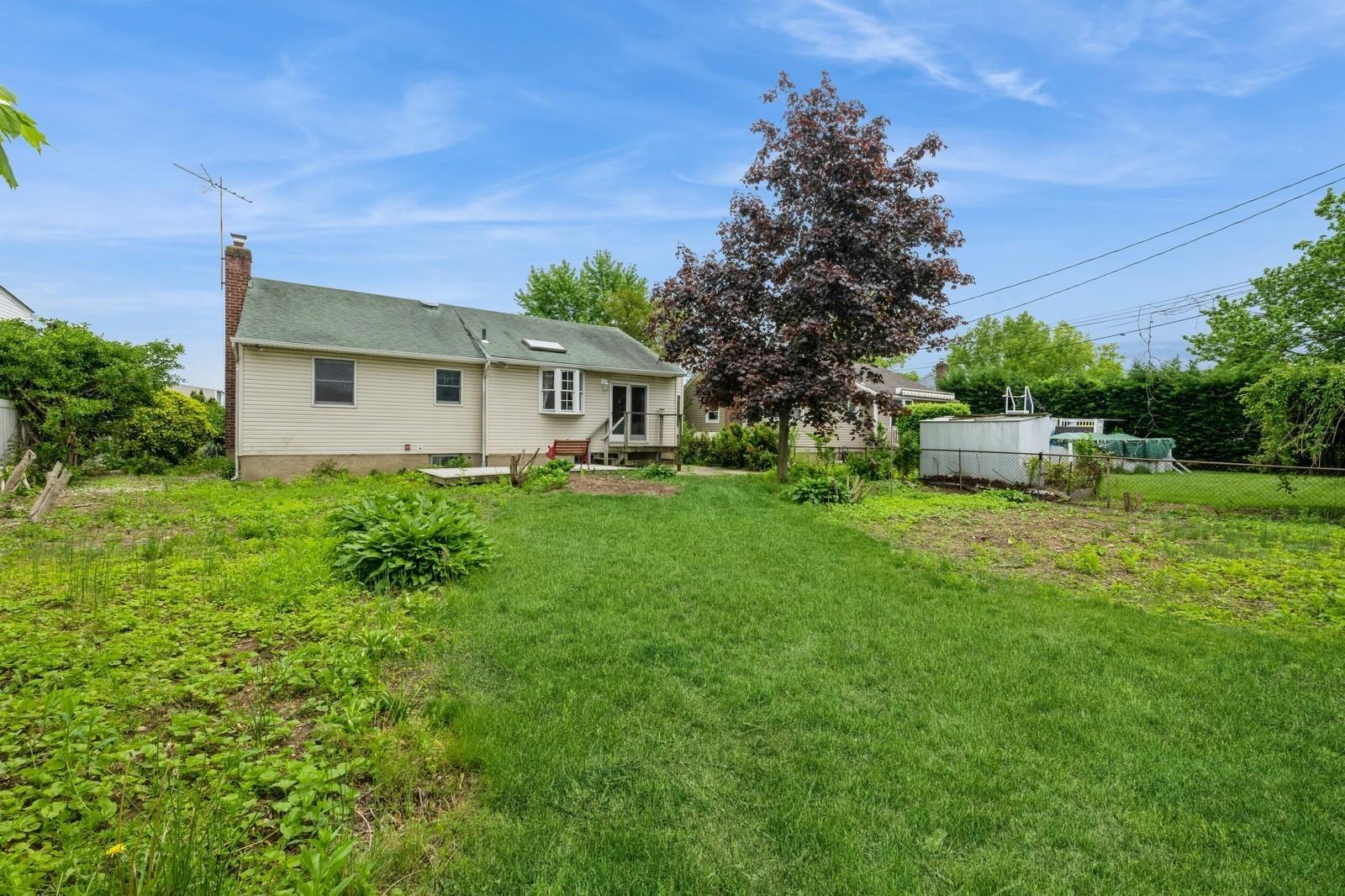 Single Family Kell  Nassau County, NY 11783, MLS-860834-16