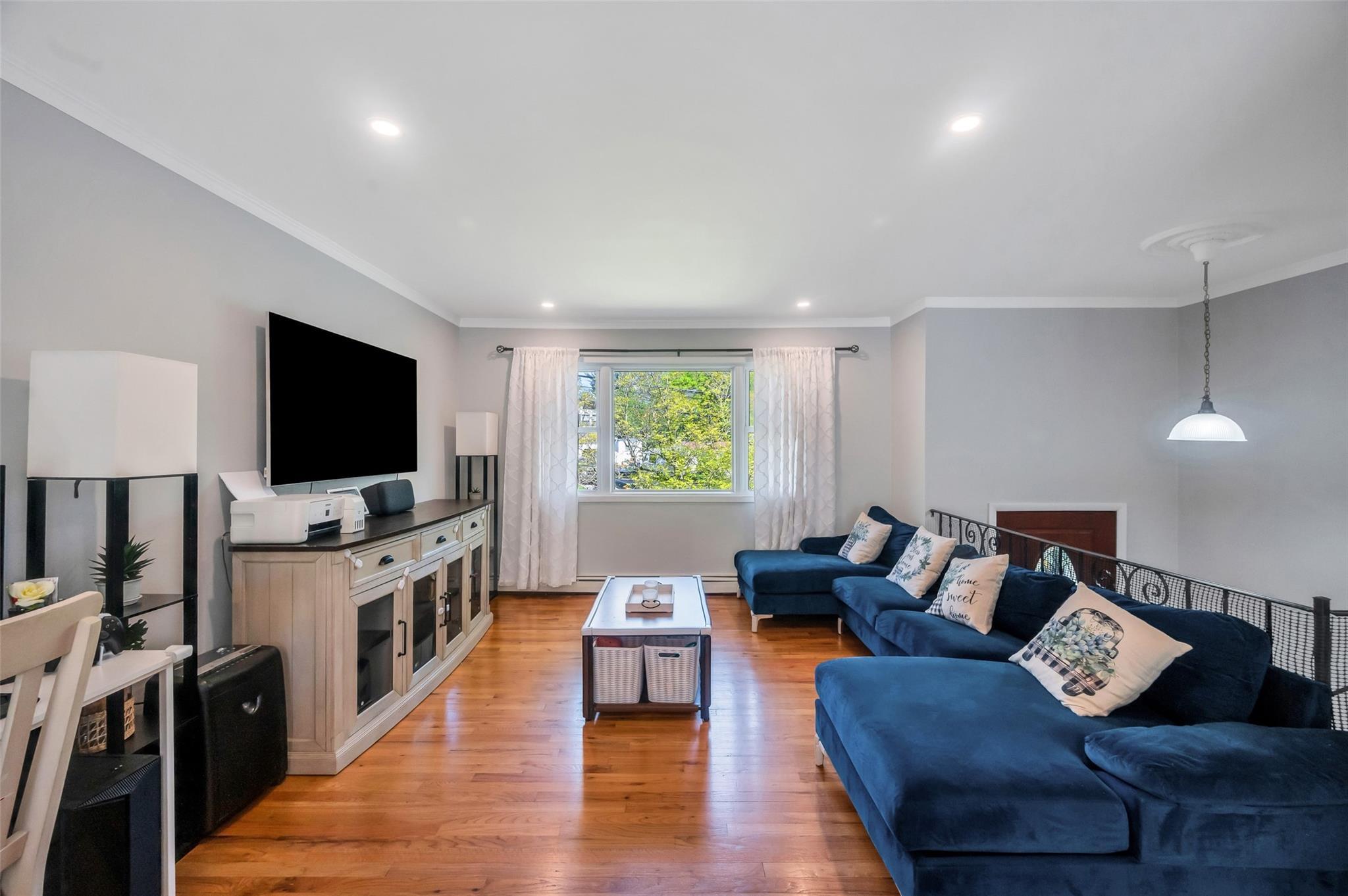 Single Family Terry  Suffolk County, NY 11779, MLS-860837-12