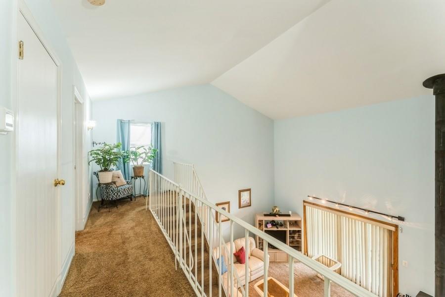 Single Family Bayview  Nassau County, NY 11096, MLS-860838-10