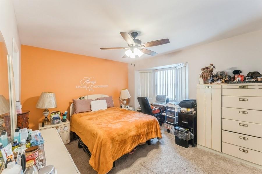 Single Family Bayview  Nassau County, NY 11096, MLS-860838-15