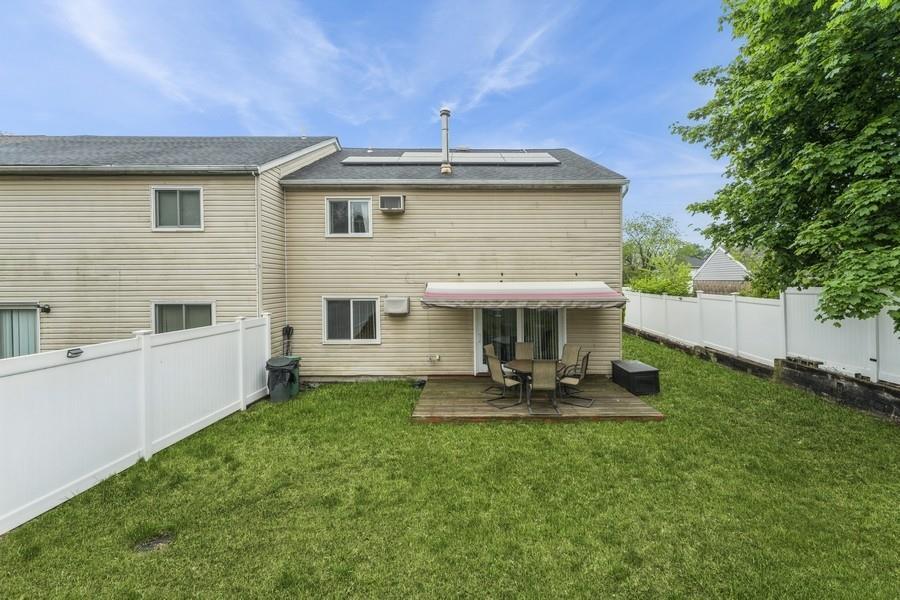 Single Family Bayview  Nassau County, NY 11096, MLS-860838-20