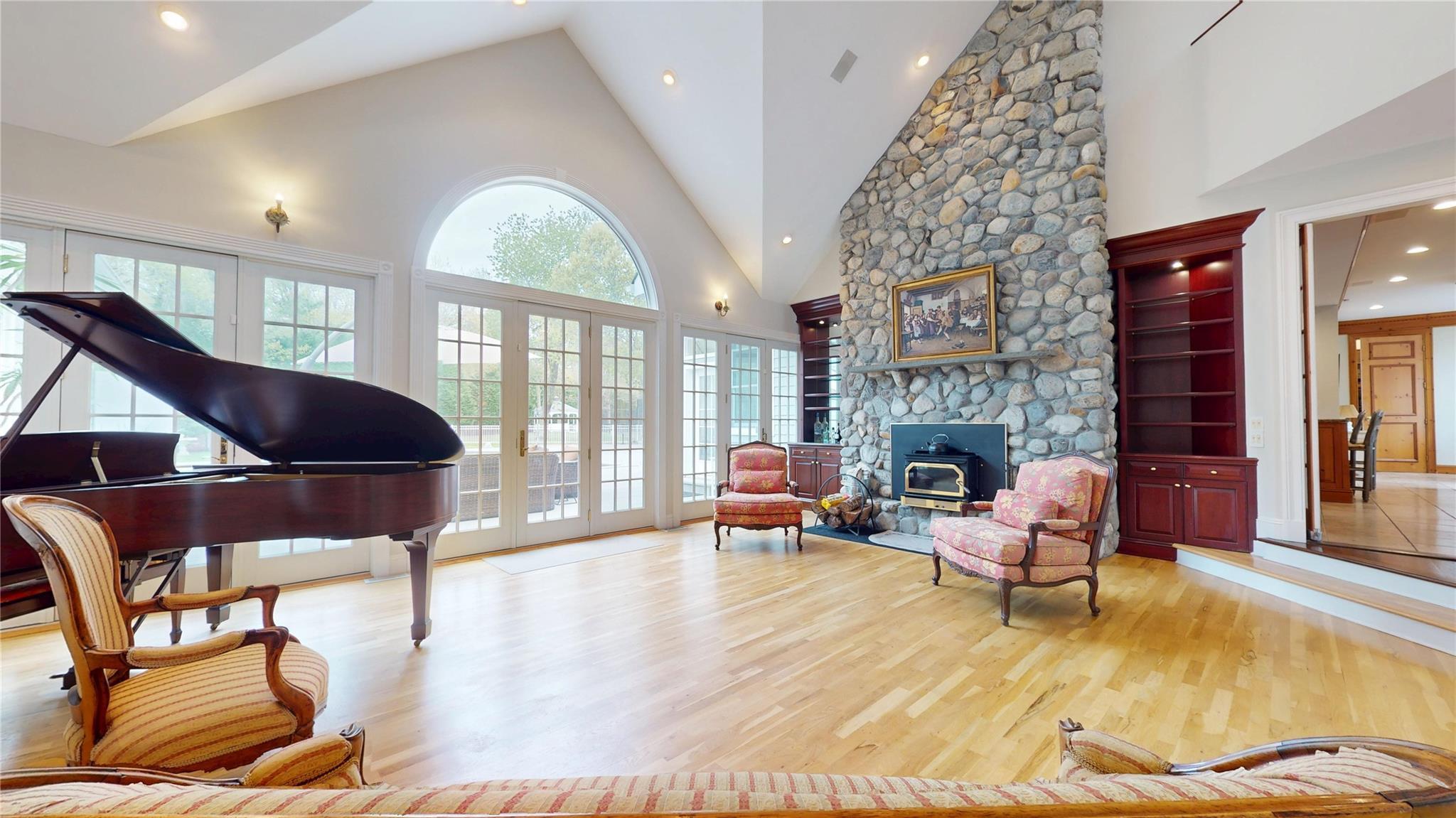 Single Family Montauk  Suffolk County, NY 11977, MLS-860852-25