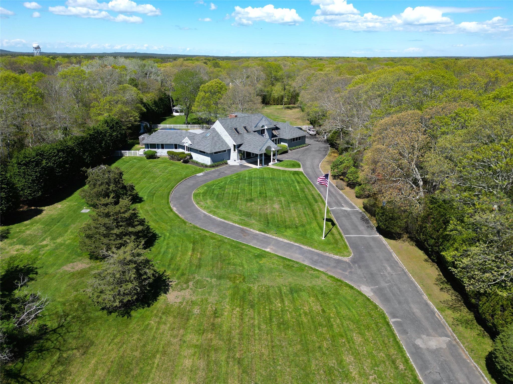 Single Family Montauk  Suffolk County, NY 11977, MLS-860852-3