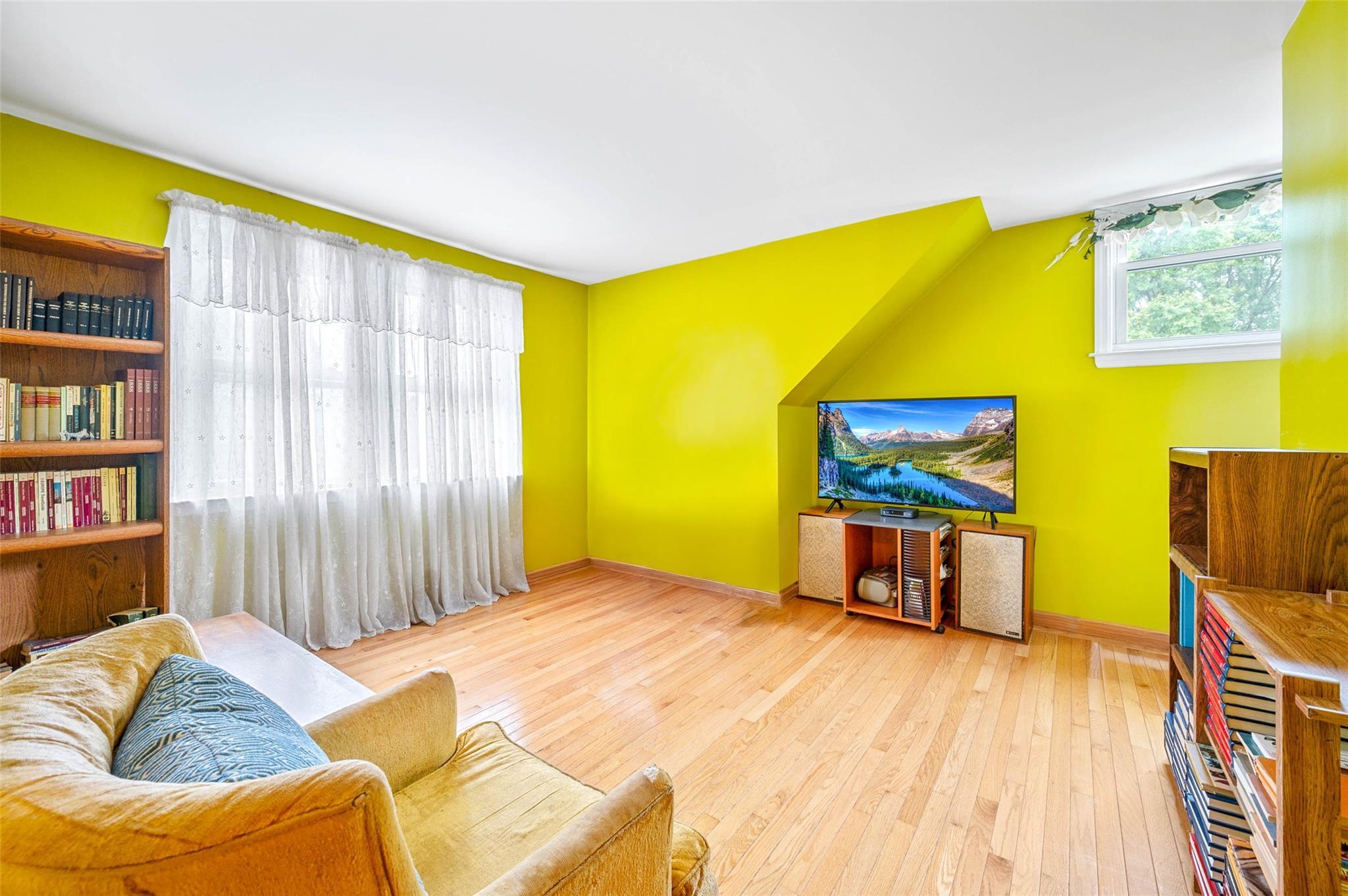 Single Family 234th  Queens, NY 11422, MLS-860867-11