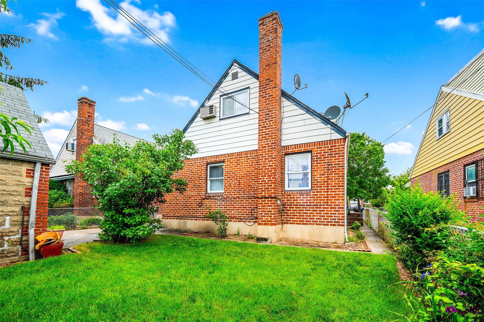 Single Family 234th  Queens, NY 11422, MLS-860867-22
