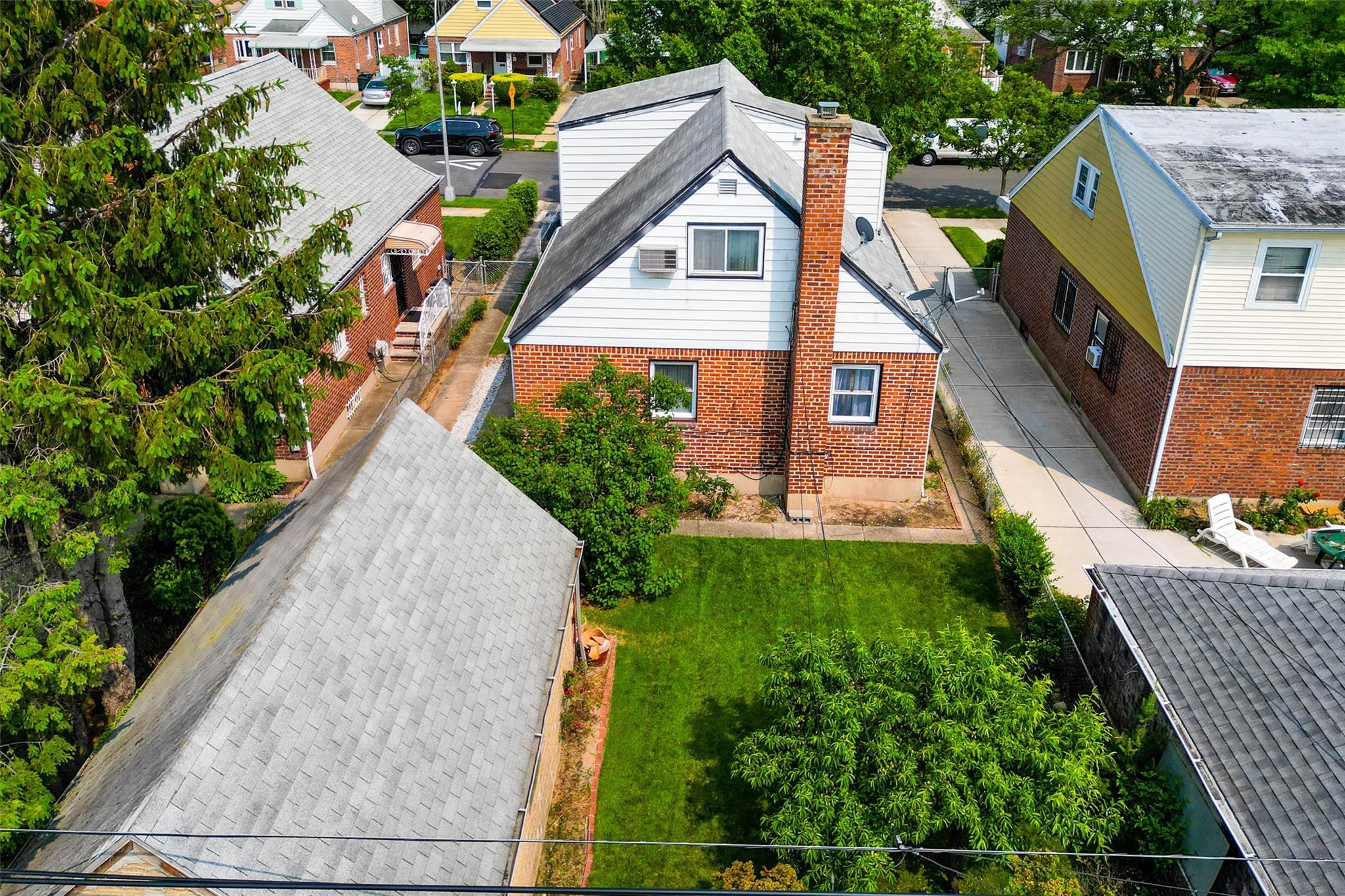 Single Family 234th  Queens, NY 11422, MLS-860867-27