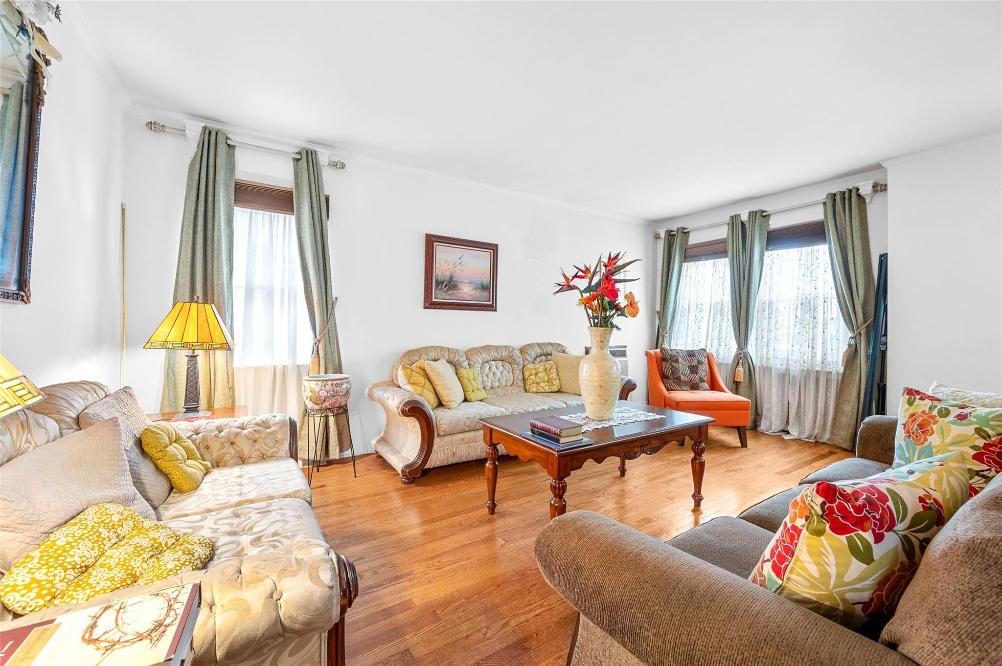 Single Family 234th  Queens, NY 11422, MLS-860867-4