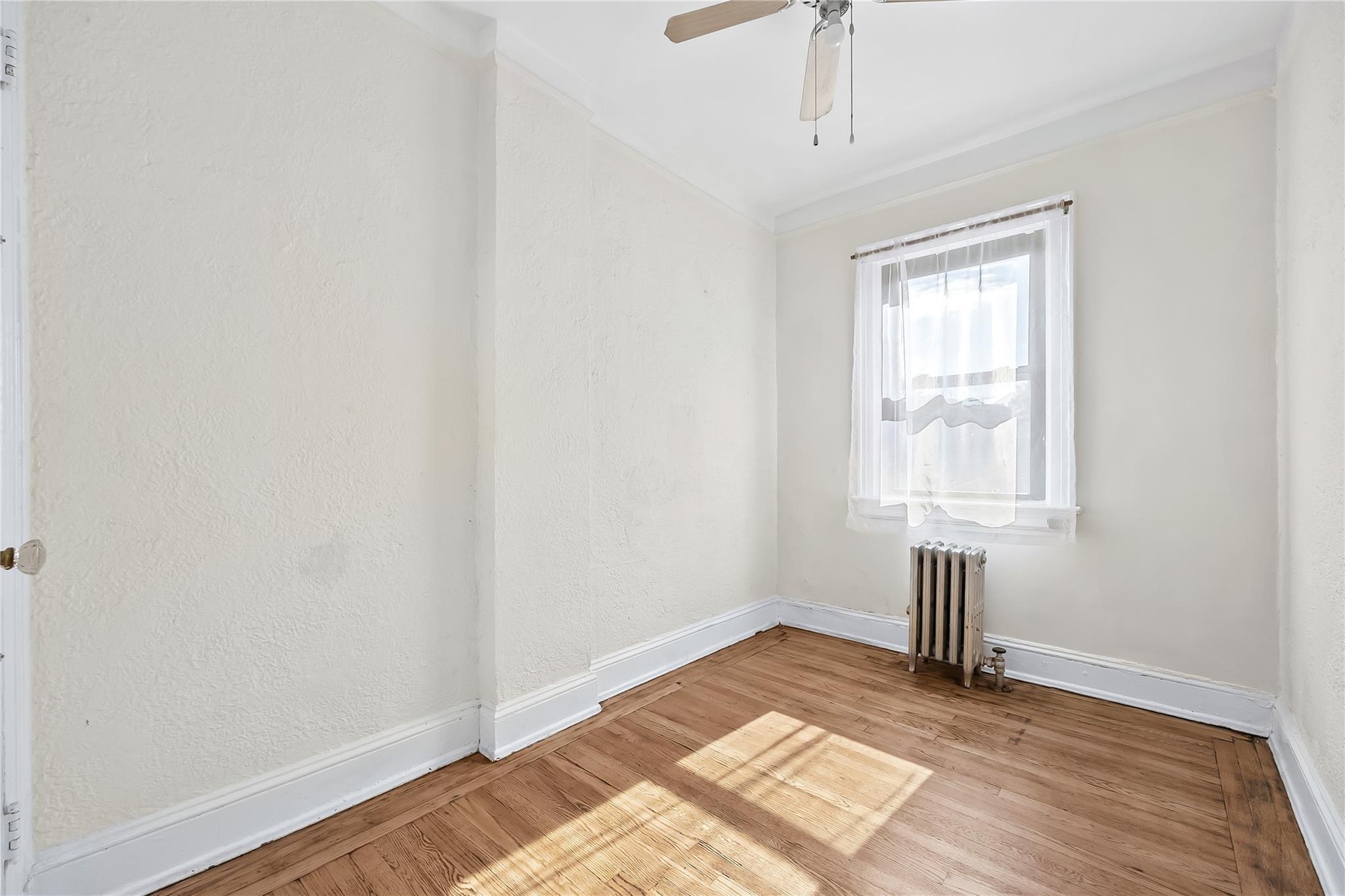 Single Family 167th  Queens, NY 11358, MLS-860891-12