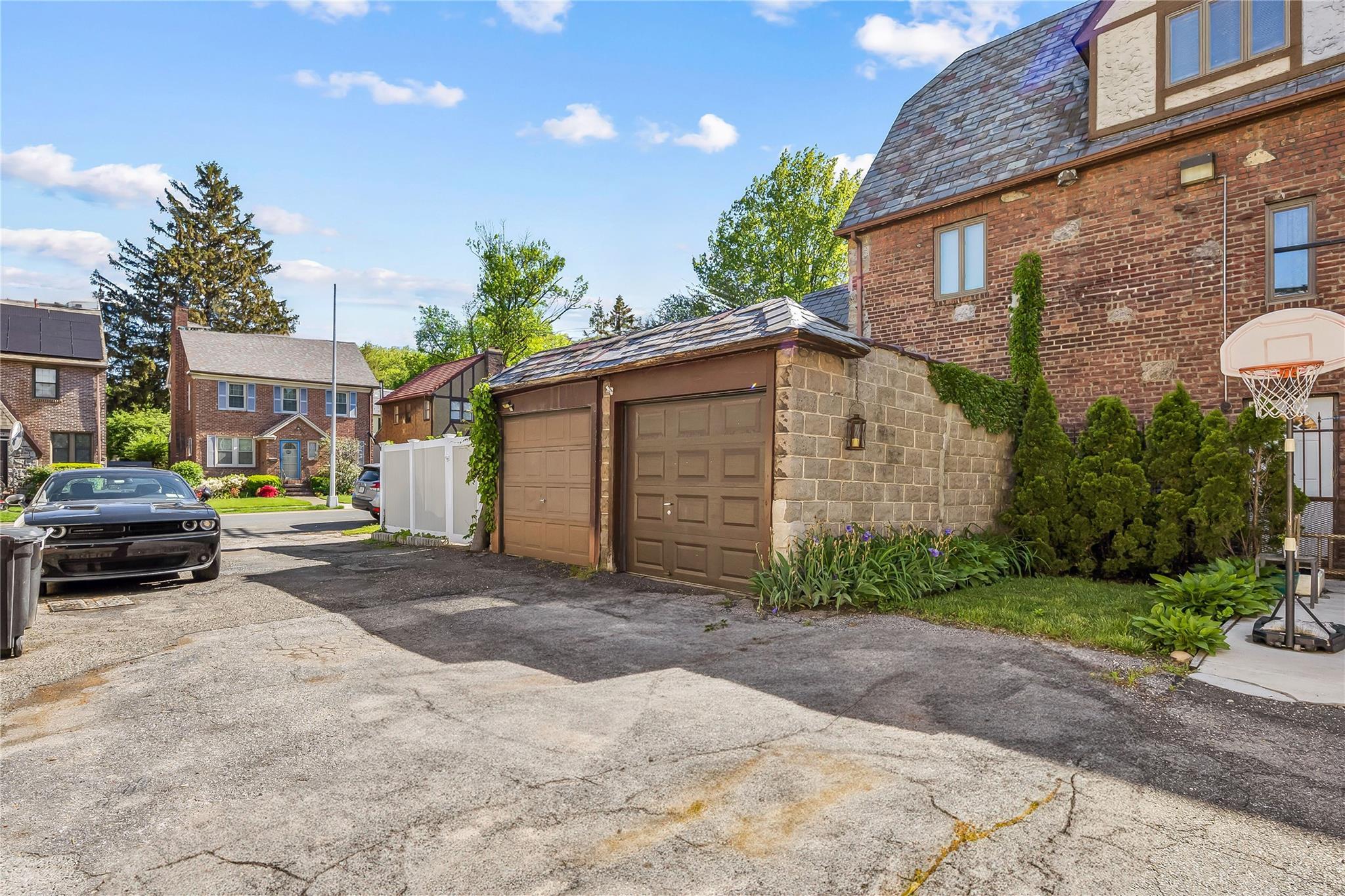 Single Family 167th  Queens, NY 11358, MLS-860891-23