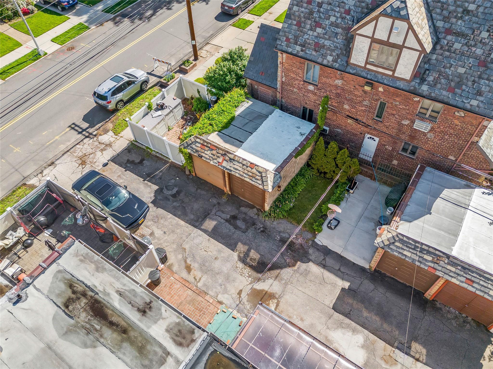 Single Family 167th  Queens, NY 11358, MLS-860891-26
