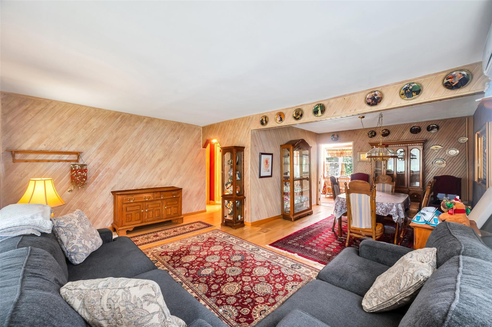 Single Family Forest  Suffolk County, NY 11754, MLS-860895-10