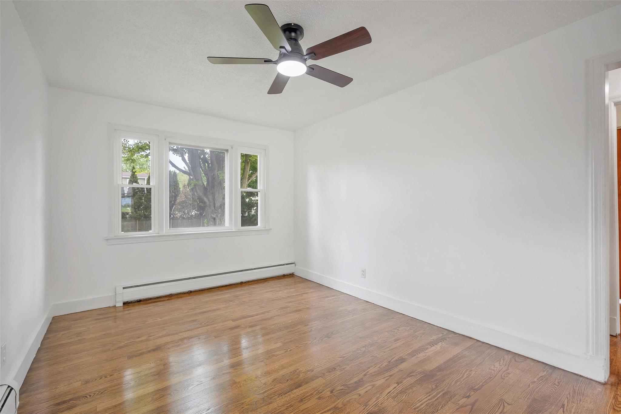 Single Family Vassar  Dutchess County, NY 12603, MLS-860901-8