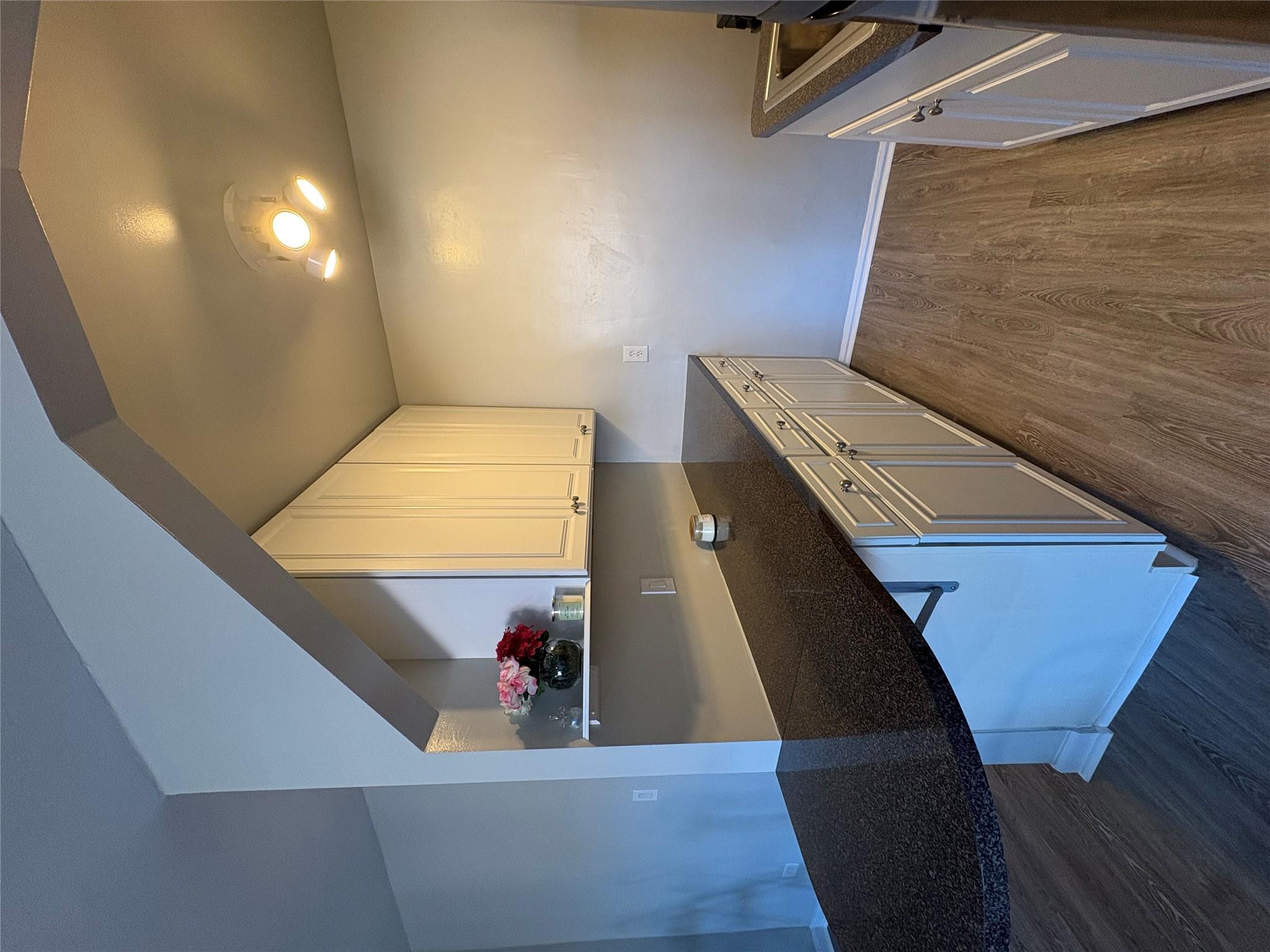 Coop Wallace  Bronx, NY 10462, MLS-860902-5