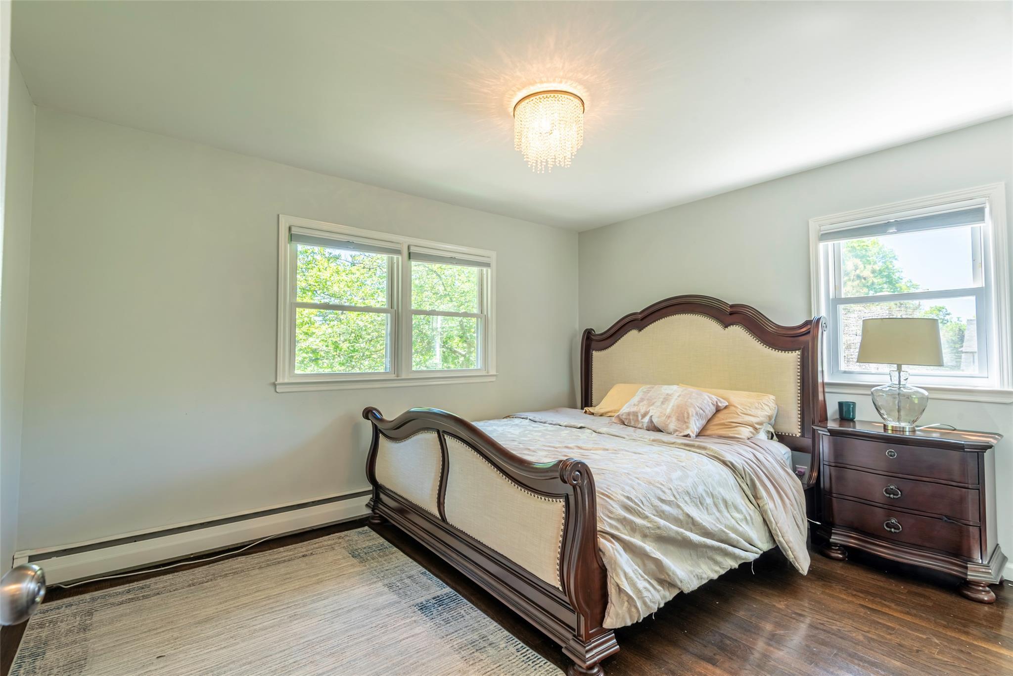 Single Family Grayon  Suffolk County, NY 11746, MLS-860917-25