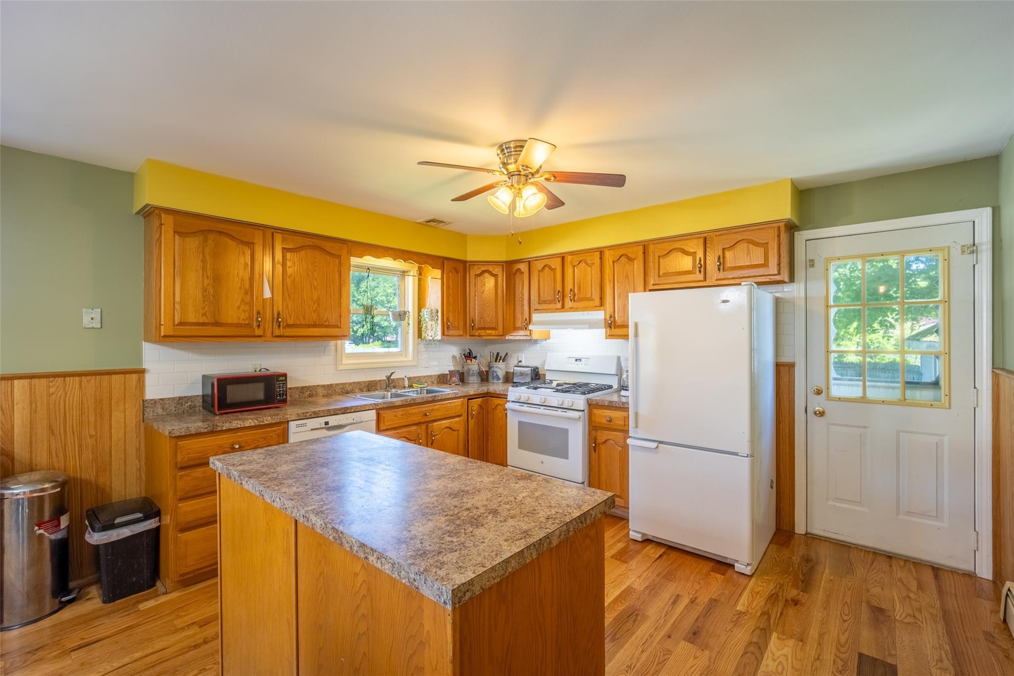Single Family Prospect  Dutchess County, NY 12508, MLS-860919-16