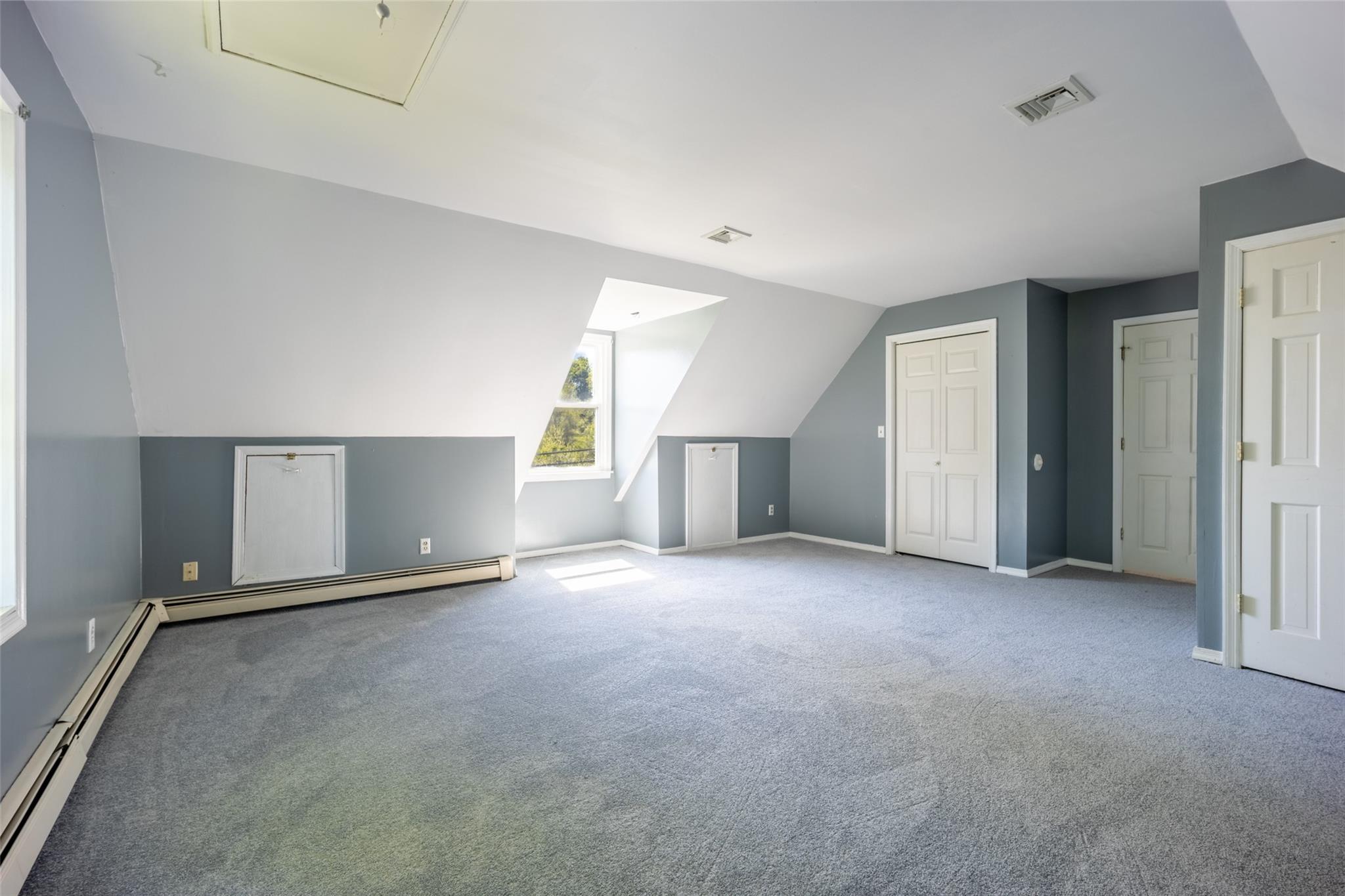 Single Family Prospect  Dutchess County, NY 12508, MLS-860919-35