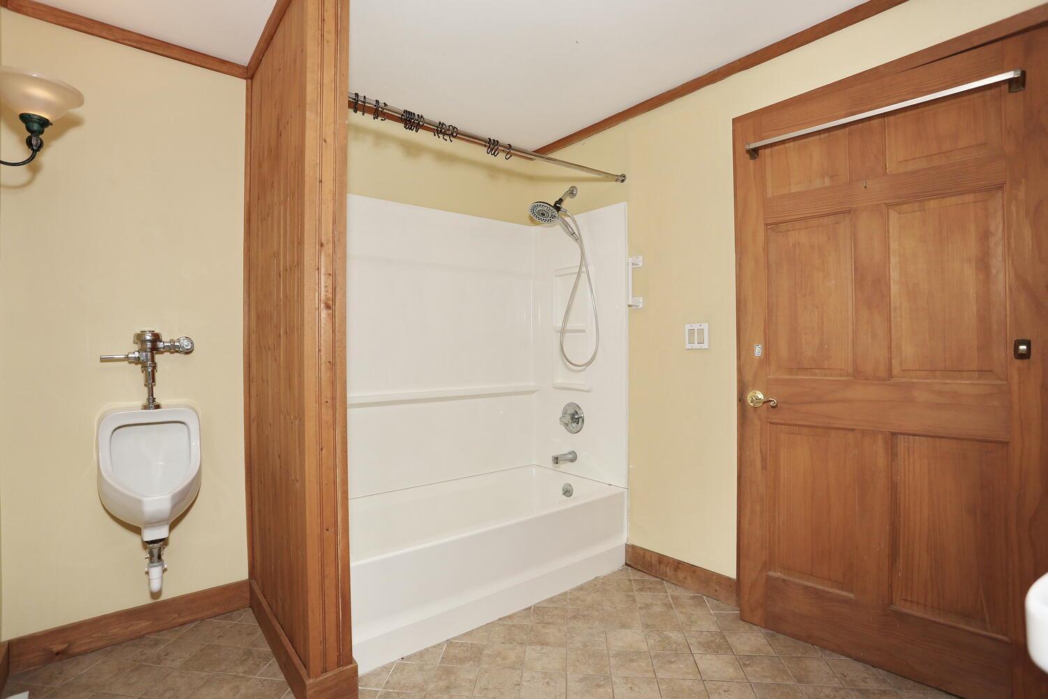 Single Family Ny-17b  Sullivan County, NY 12762, MLS-860920-16