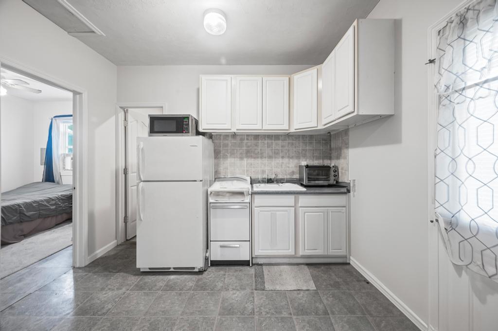 Single Family Timber Trail  Suffolk County, NY 11763, MLS-860922-39
