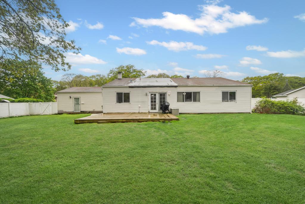Single Family Timber Trail  Suffolk County, NY 11763, MLS-860922-6