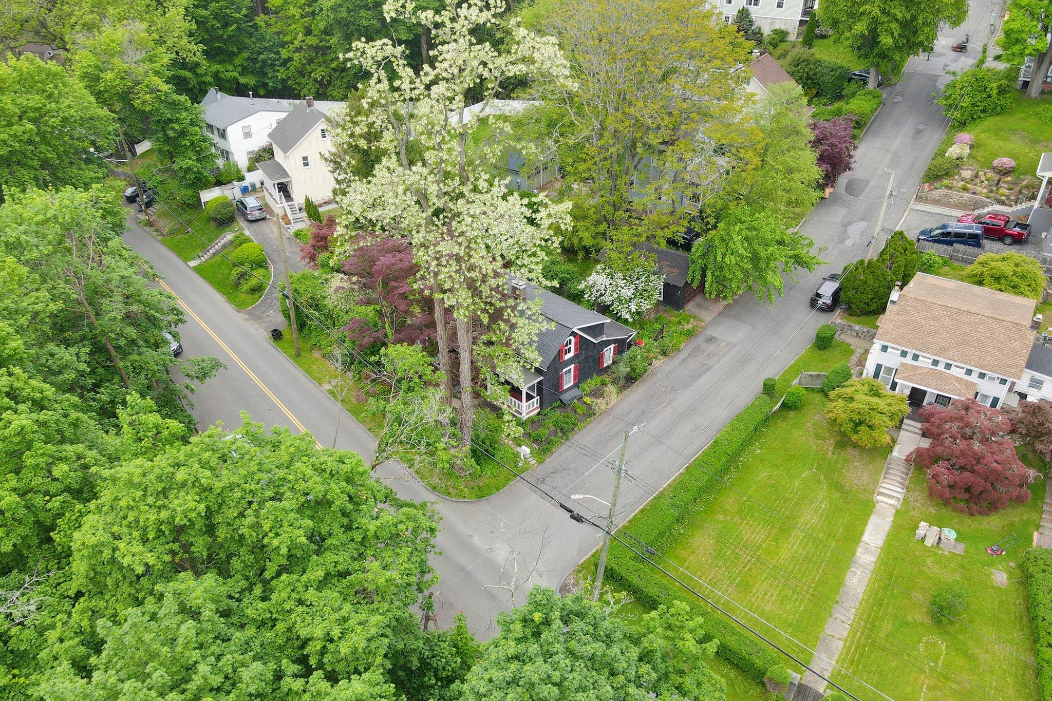 Single Family Revolutionary  Westchester County, NY 10562, MLS-860923-32