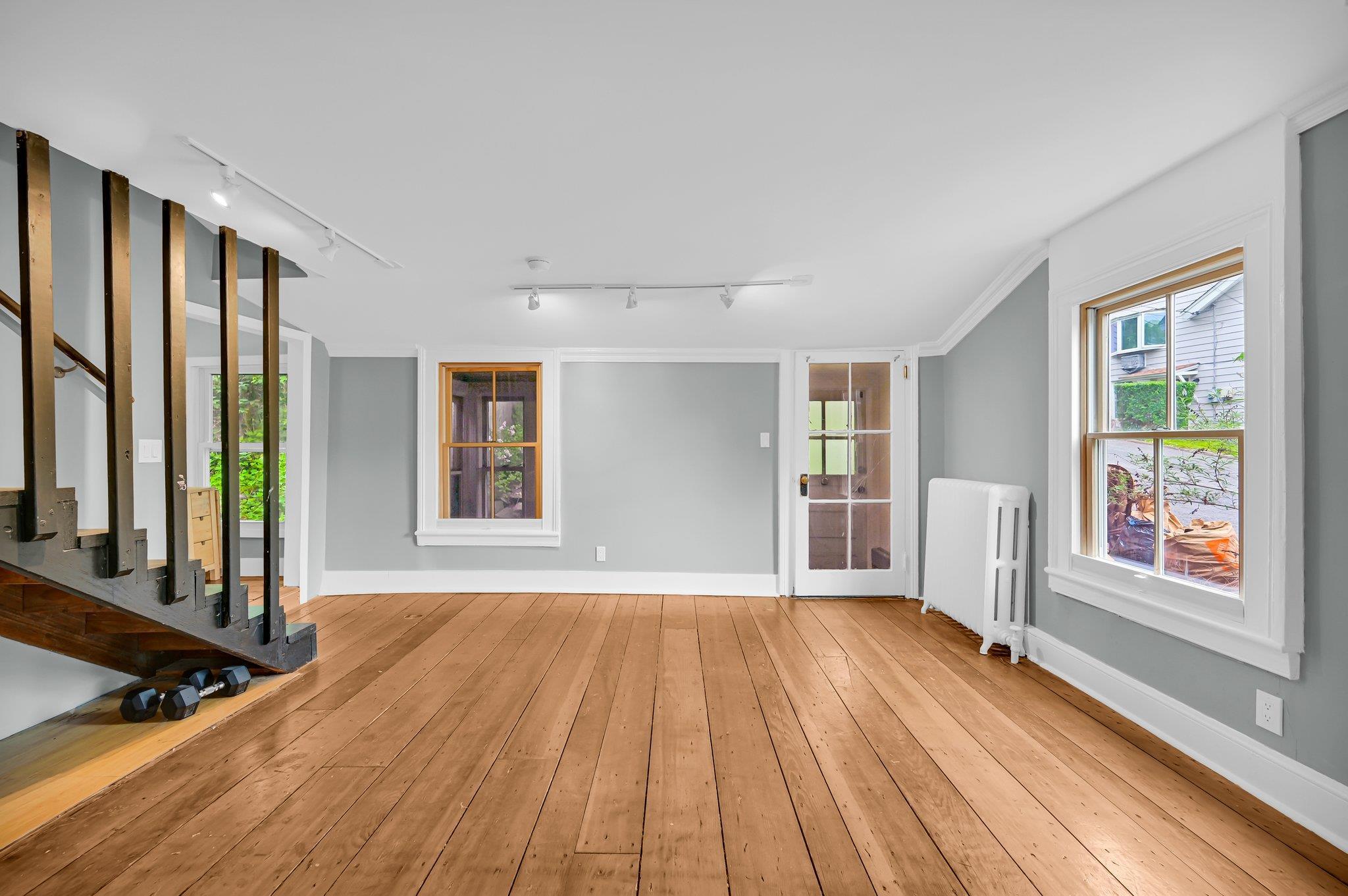 Single Family Revolutionary  Westchester County, NY 10562, MLS-860923-8
