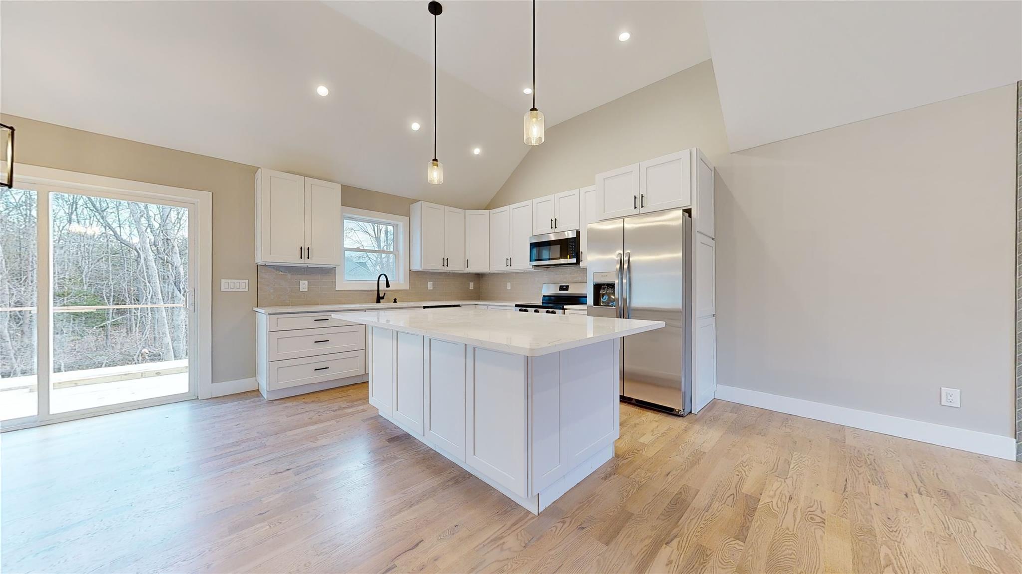Single Family Brookfield  Suffolk County, NY 11934, MLS-860924-12