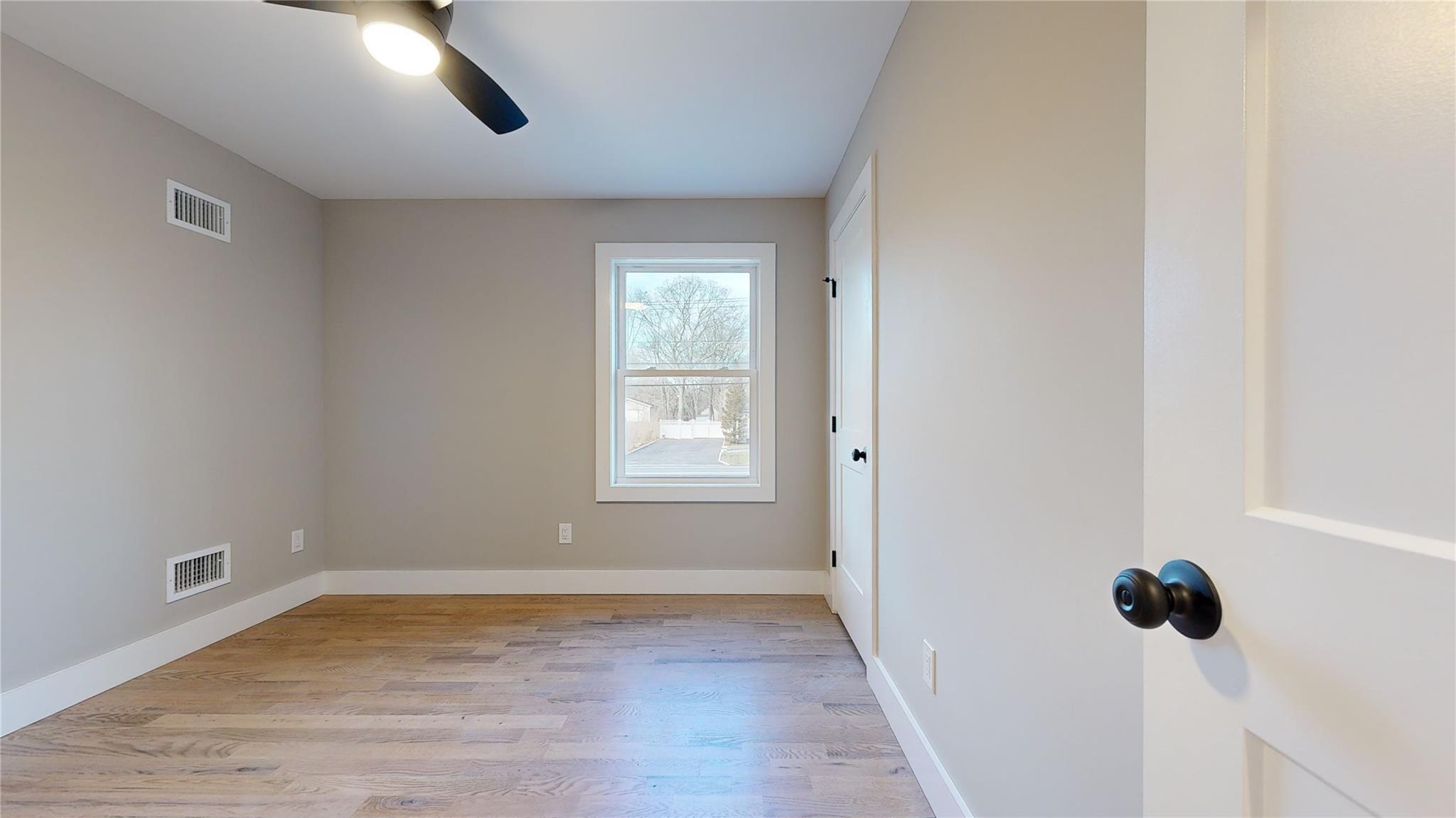 Single Family Brookfield  Suffolk County, NY 11934, MLS-860924-29