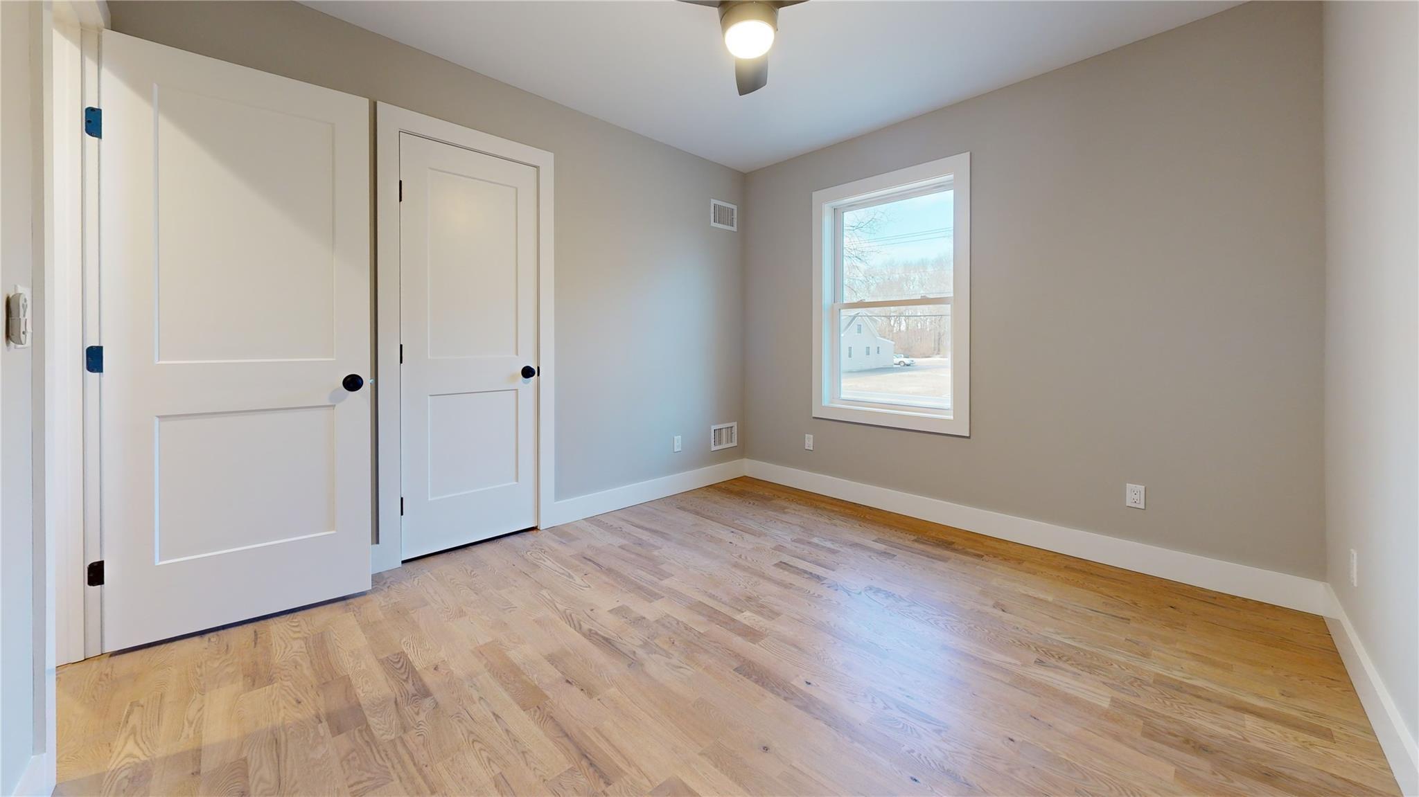 Single Family Brookfield  Suffolk County, NY 11934, MLS-860924-31