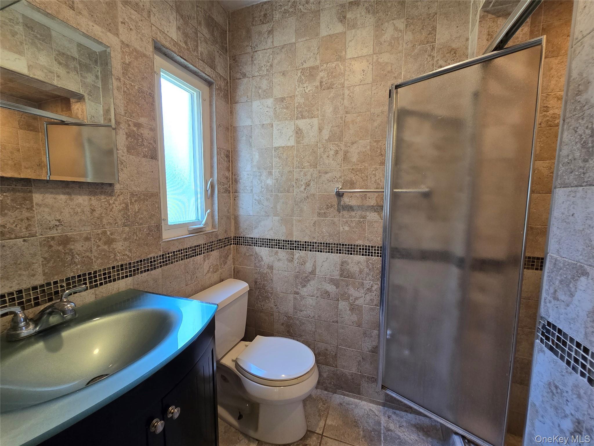 Single Family Leonard  Nassau County, NY 11518, MLS-860962-18