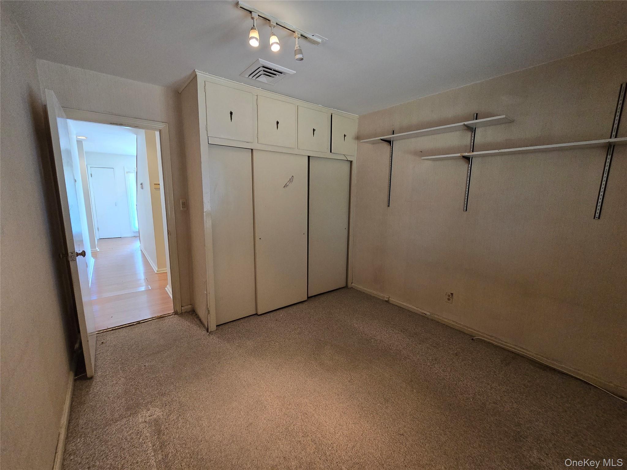 Single Family Leonard  Nassau County, NY 11518, MLS-860962-24