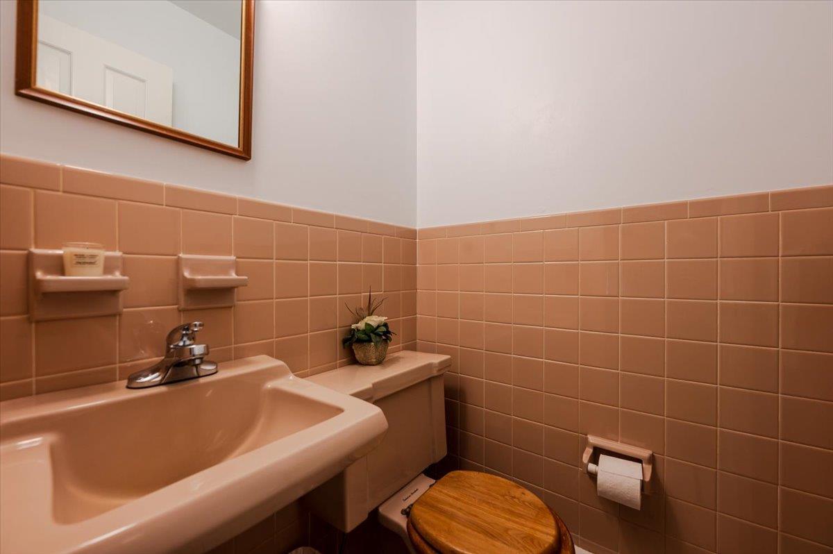 Single Family Summit  Westchester County, NY 10589, MLS-860973-10