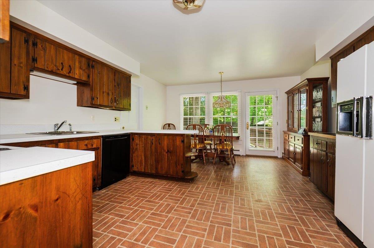 Single Family Summit  Westchester County, NY 10589, MLS-860973-11