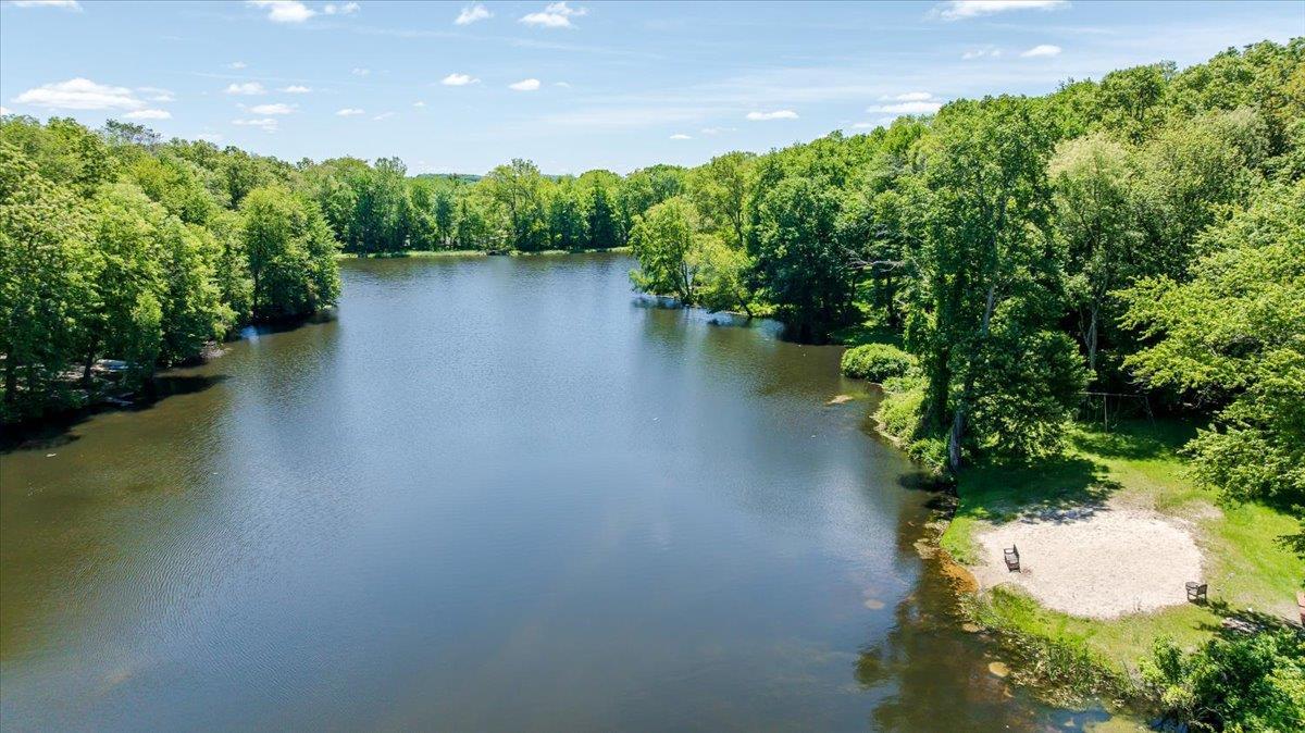 Single Family Summit  Westchester County, NY 10589, MLS-860973-35