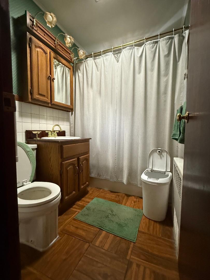 Single Family De Reimer  Bronx, NY 10466, MLS-860974-14