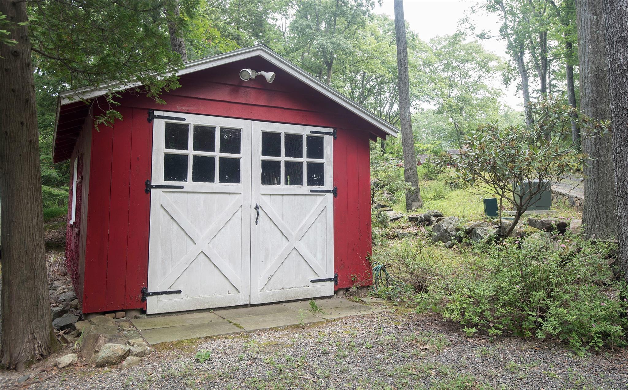 Single Family Neds Mountain  Out Of Area, NY 06877, MLS-860979-21