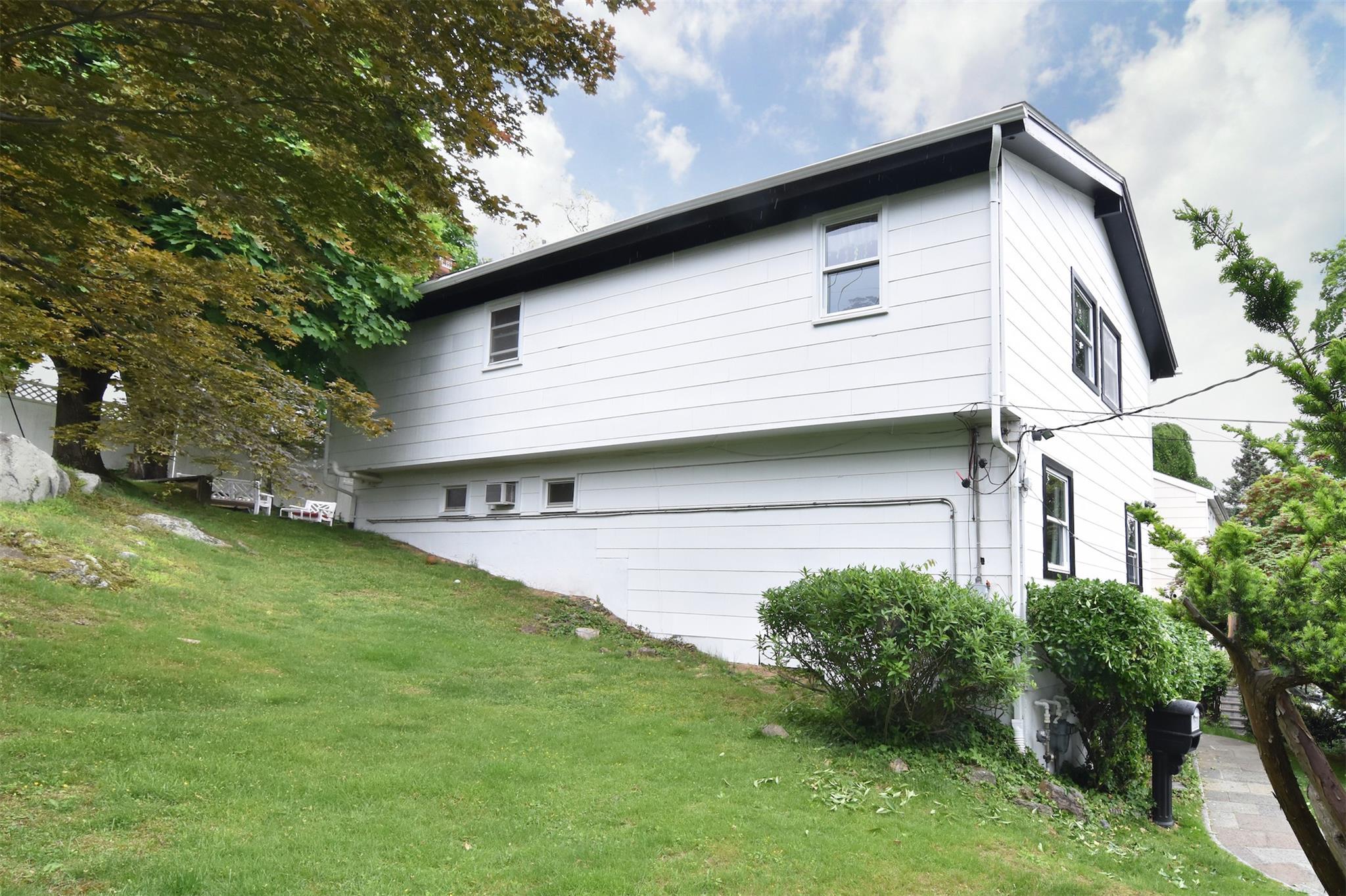 Single Family Ogden  Westchester County, NY 10522, MLS-860985-19