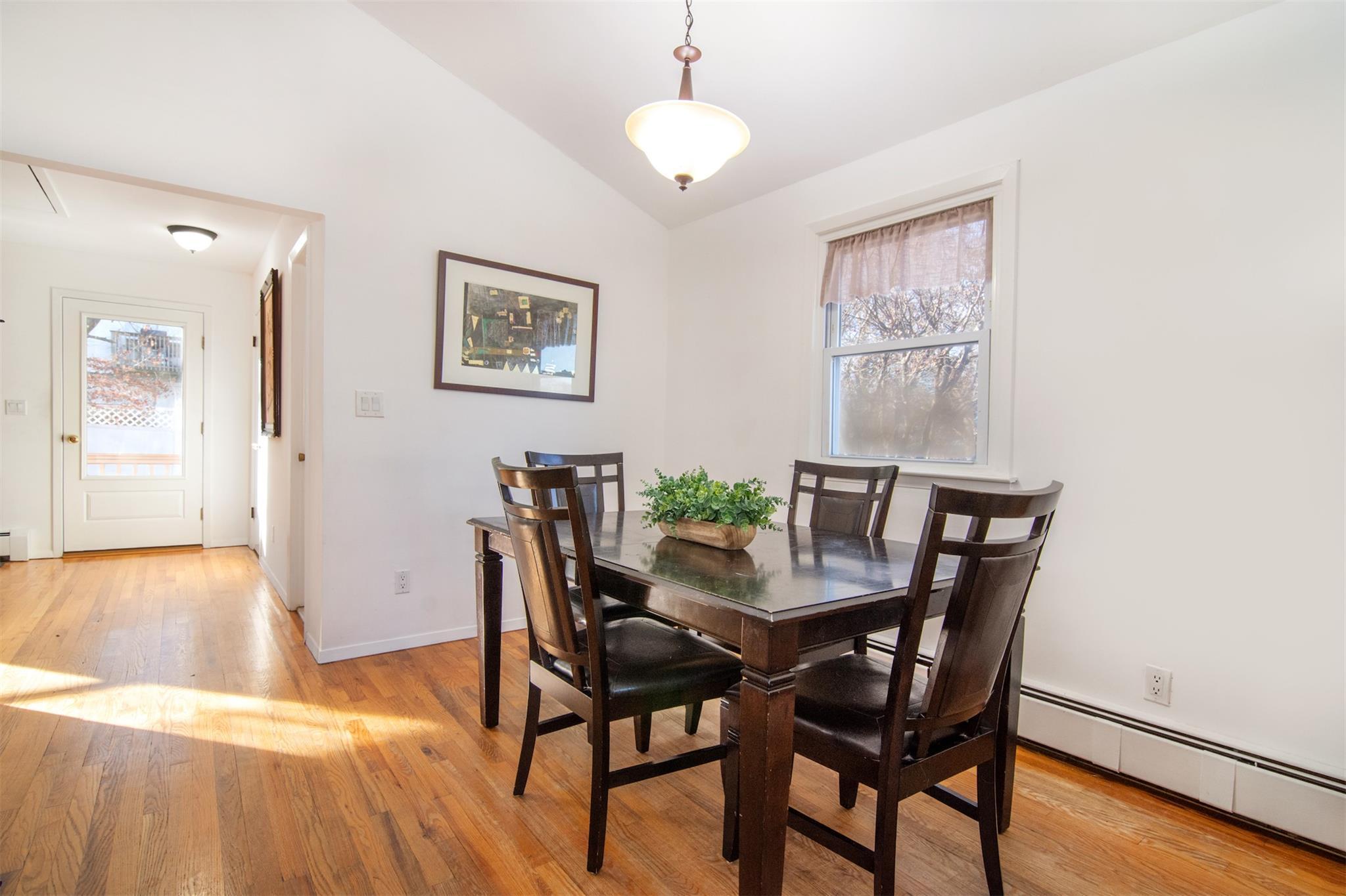Single Family Ogden  Westchester County, NY 10522, MLS-860985-7
