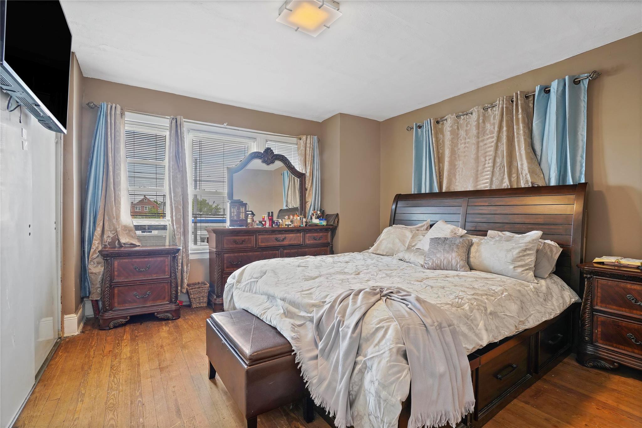 Single Family Fresh Pond  Queens, NY 11378, MLS-860986-13